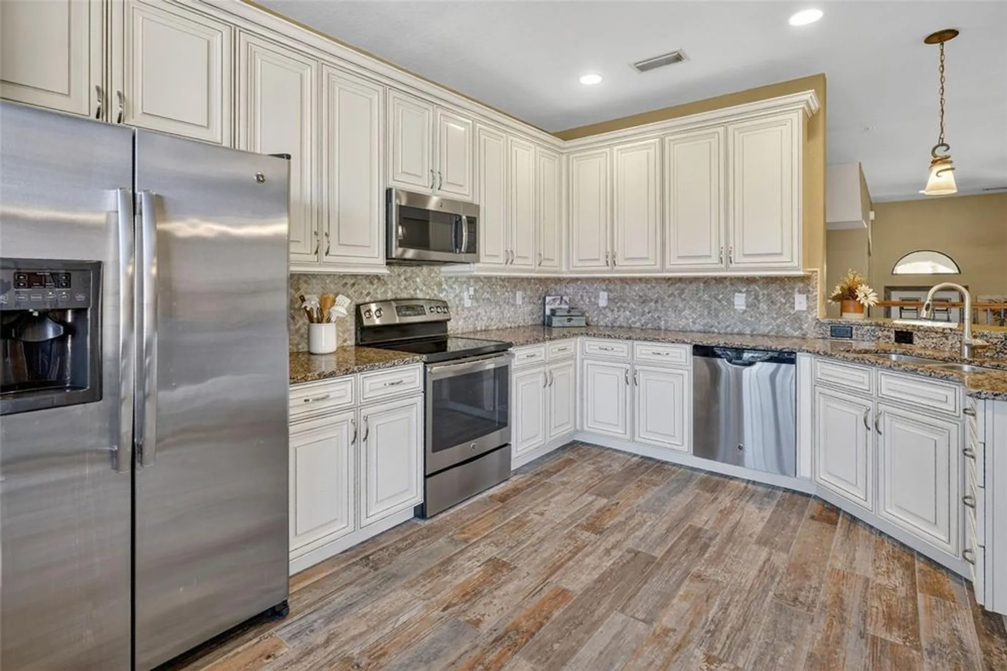 Property Slideshow image 20 of 39 | 8421 olinda way 3608, Fort Myers, FL, 33912