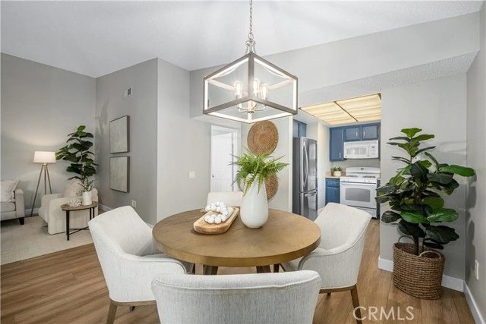 Property Slideshow image 5 of 32 | 8777 tulare dr unit 411h, Huntington Beach, CA, 92646