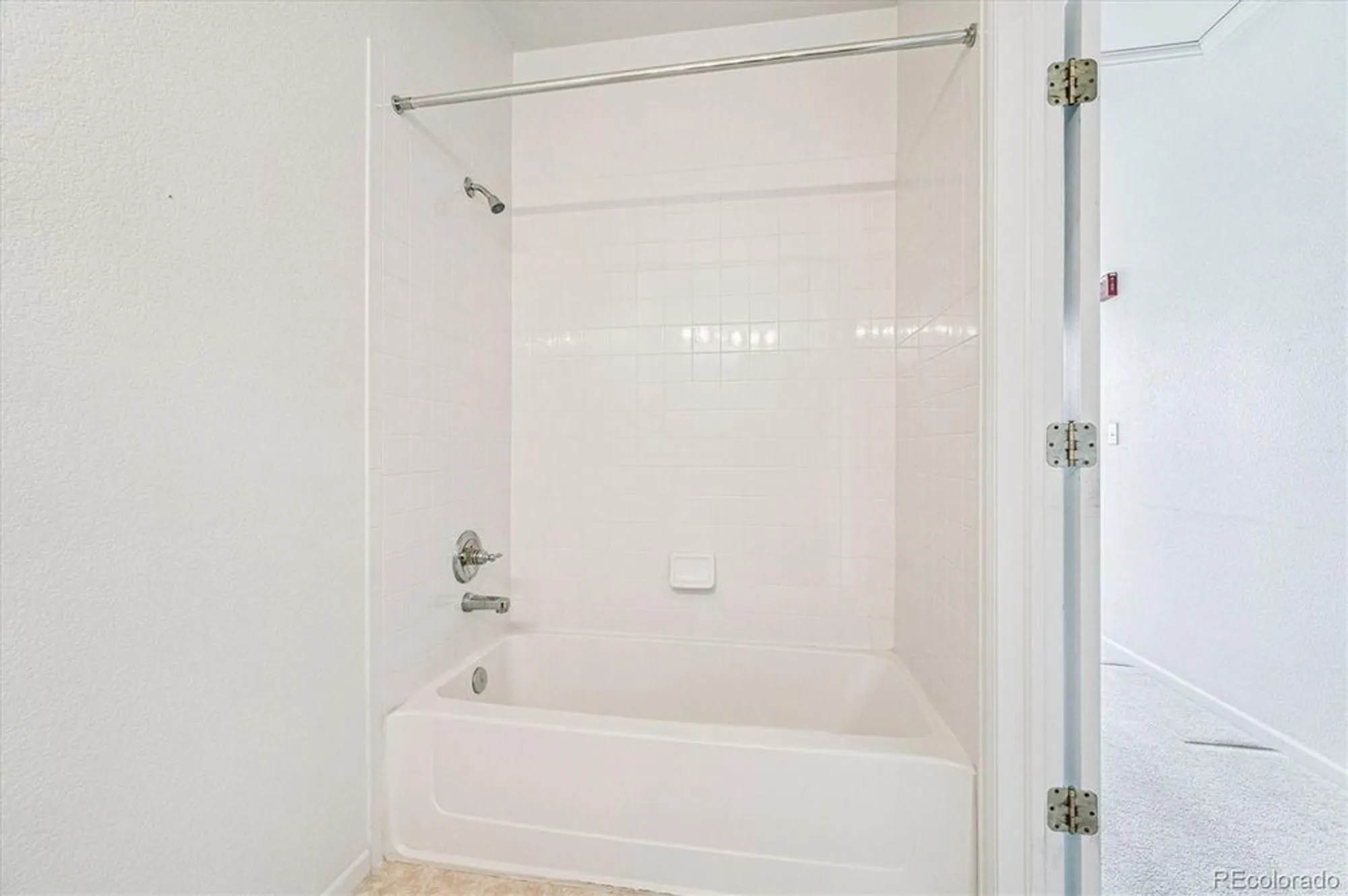 Property Slideshow image 22 of 39 | 2896 w riverwalk cir a304, Littleton, CO, 80123