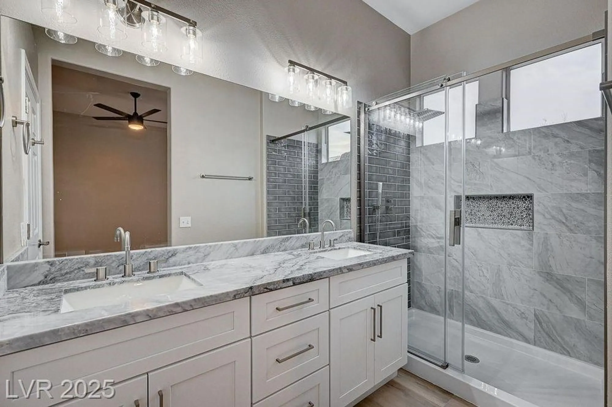 Property Slideshow image 11 of 32 | 10525 findlay ave, Las Vegas, NV, 89134