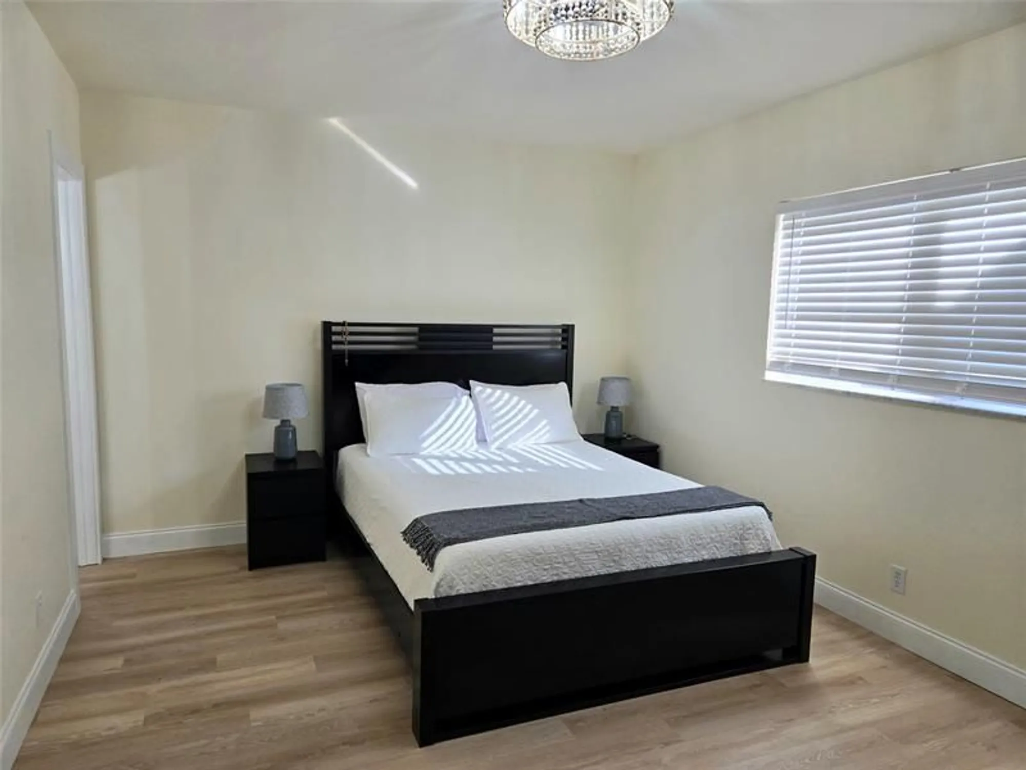 Property Slideshow image 11 of 18 | 7610 nw 1st st 203, Margate, FL, 33063