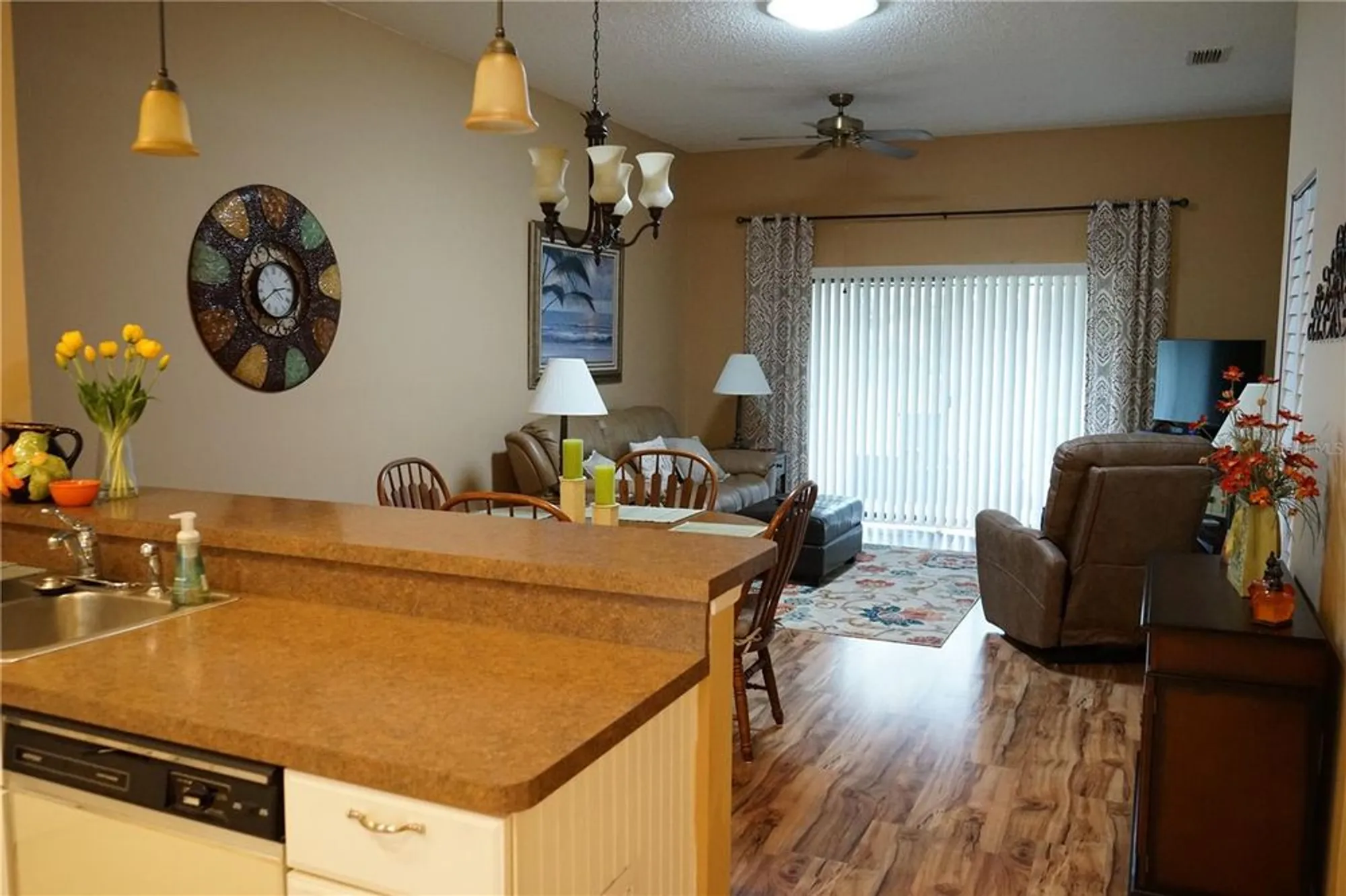 Property Slideshow image 9 of 51 | 311 kelsey way # 3, Sun City Center, FL, 33573