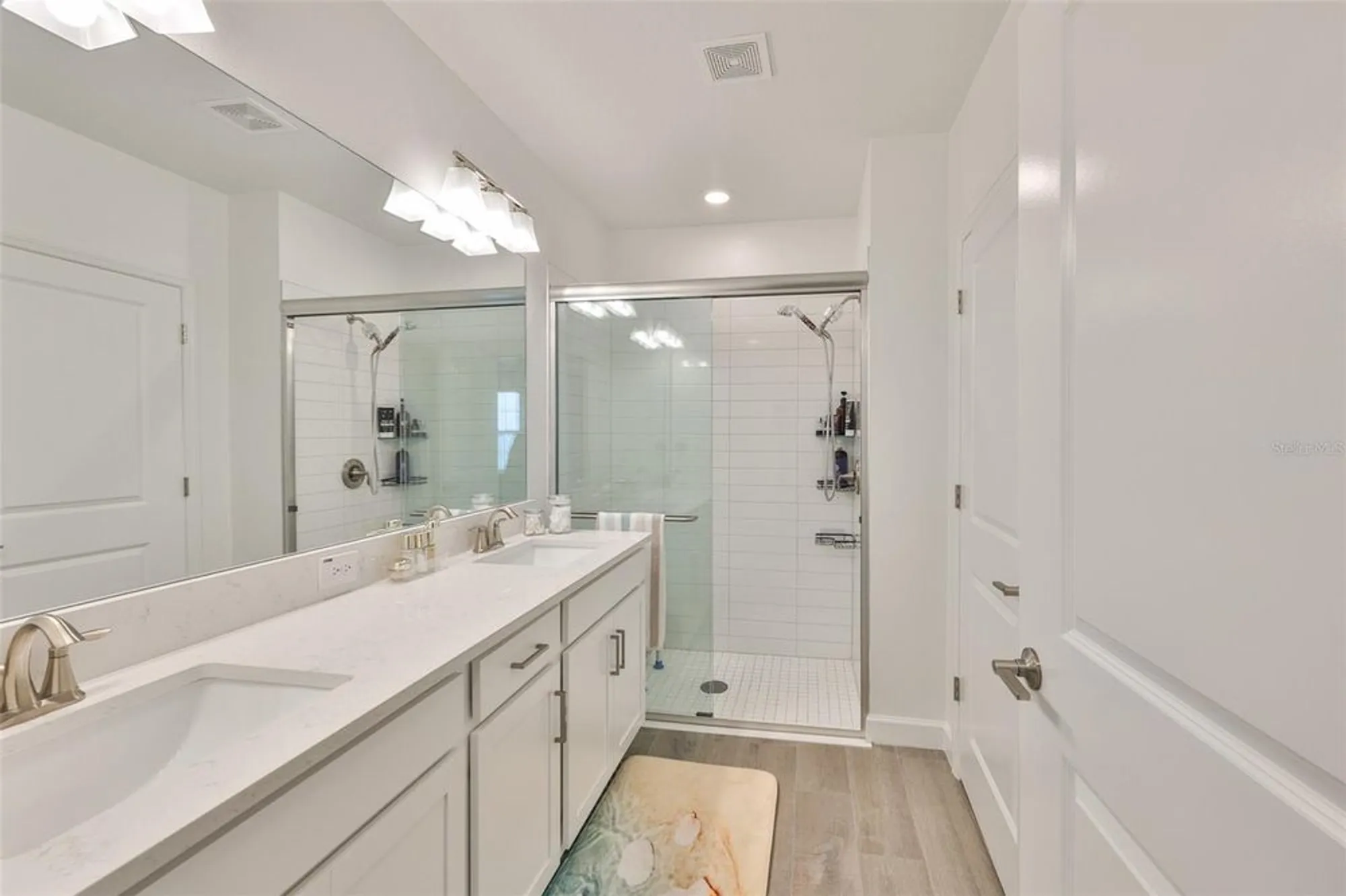 Property Slideshow image 13 of 39 | 17255 holly well ave, Wimauma, FL, 33598