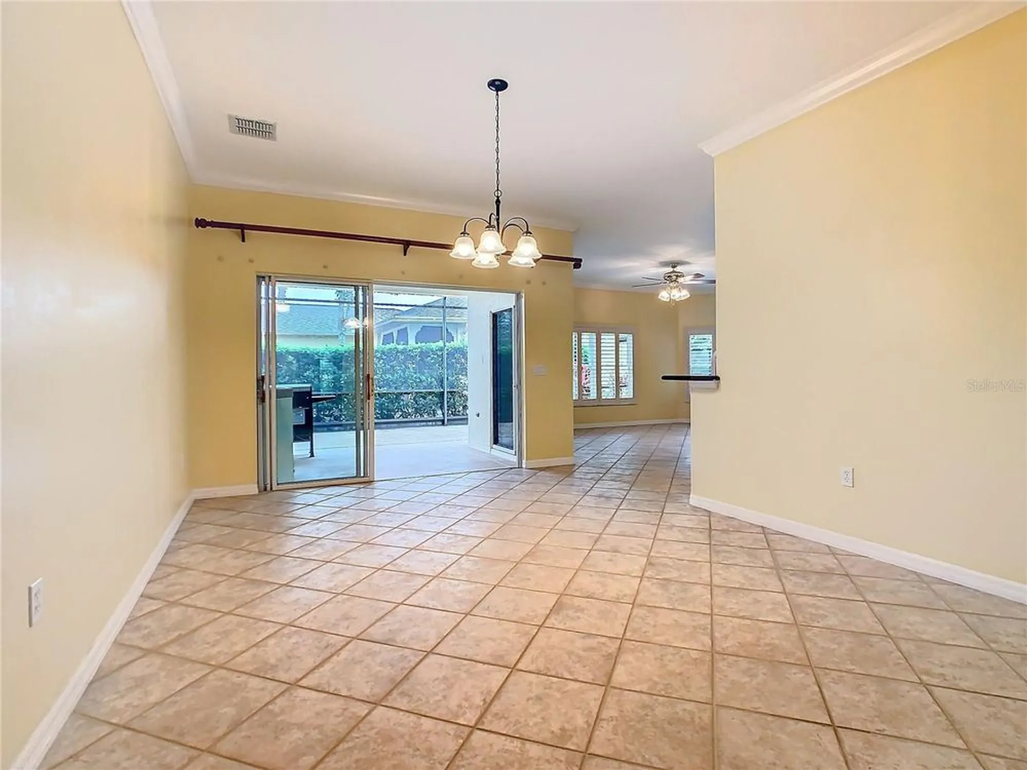 Property Slideshow image 13 of 63 | 100 ventana dr, Kissimmee, FL, 34759