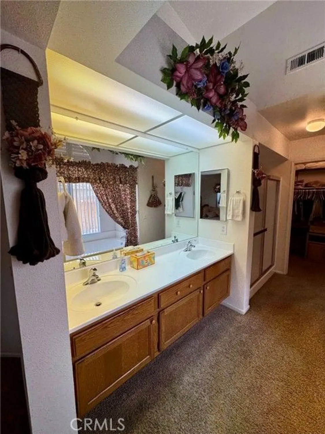 Property Slideshow image 24 of 40 | 29383 lake forest dr, Menifee, CA, 92586