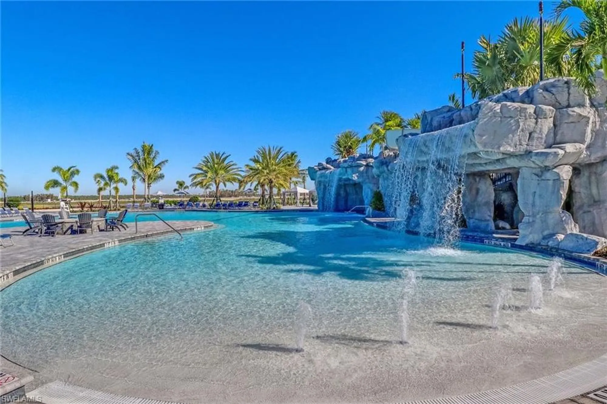 Property Slideshow image 18 of 24 | 17548 kinzie ln, Estero, FL, 33928