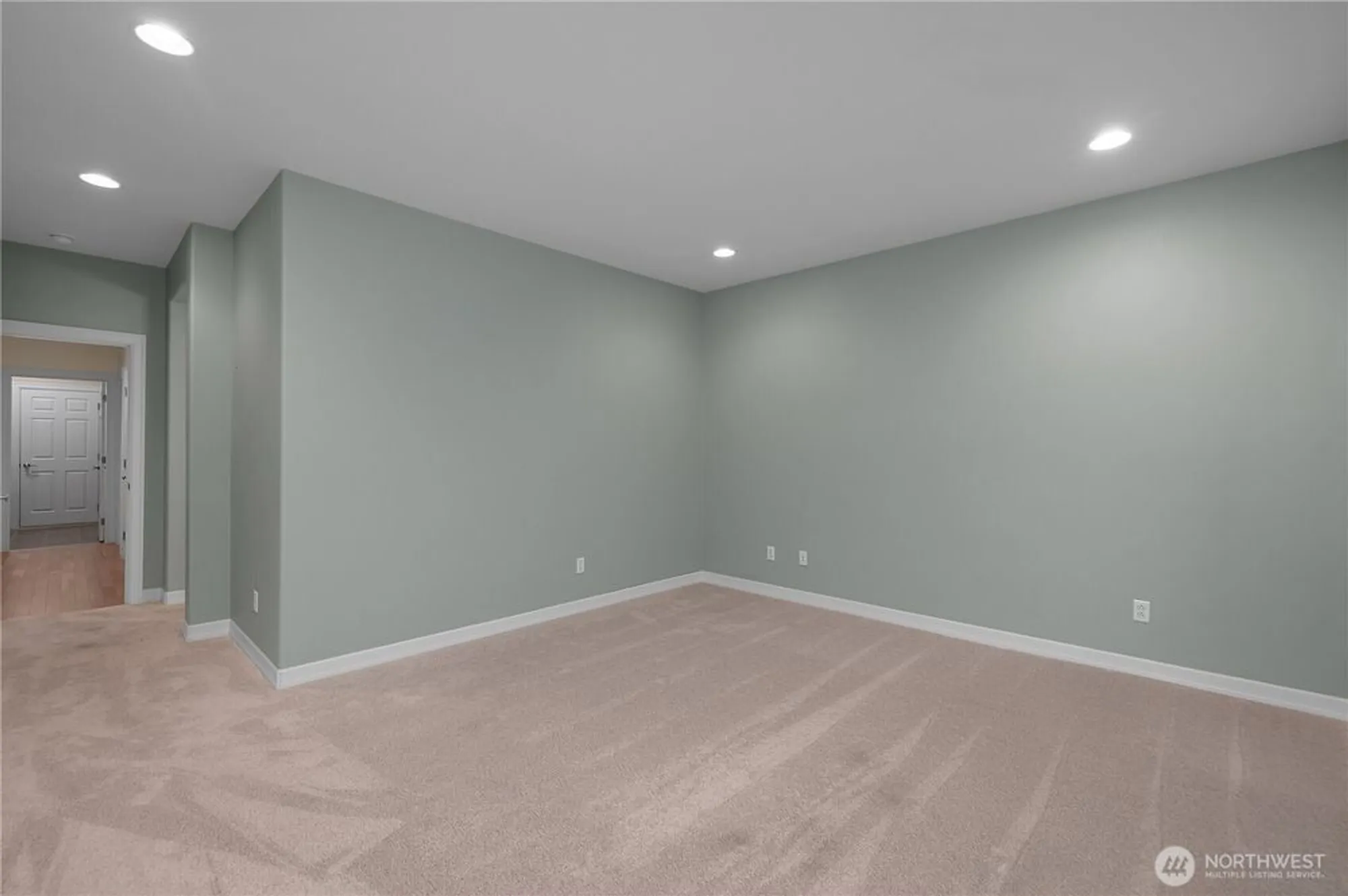 Property Slideshow image 37 of 40 | 8327 vashon dr, Lacey, WA, 98516