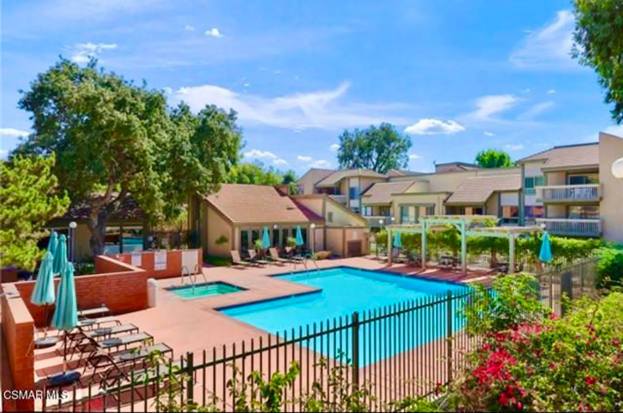 Property Slideshow image 39 of 54 | 769 birchpark cir 203, Thousand Oaks, CA, 91360