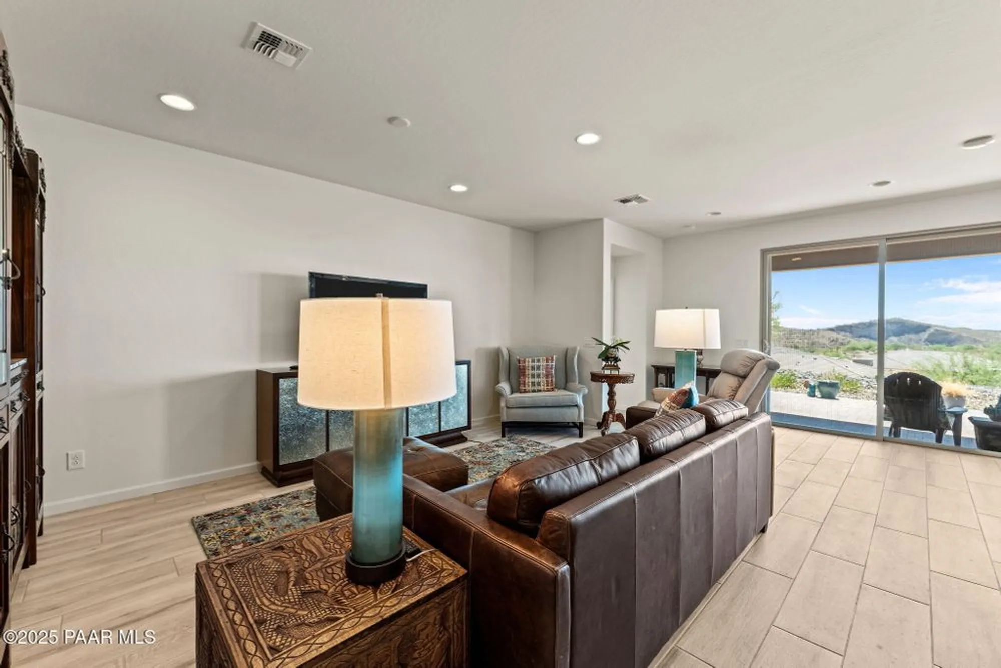 Property Slideshow image 13 of 49 | 4098 prairie schooner rd, Wickenburg, AZ, 85390