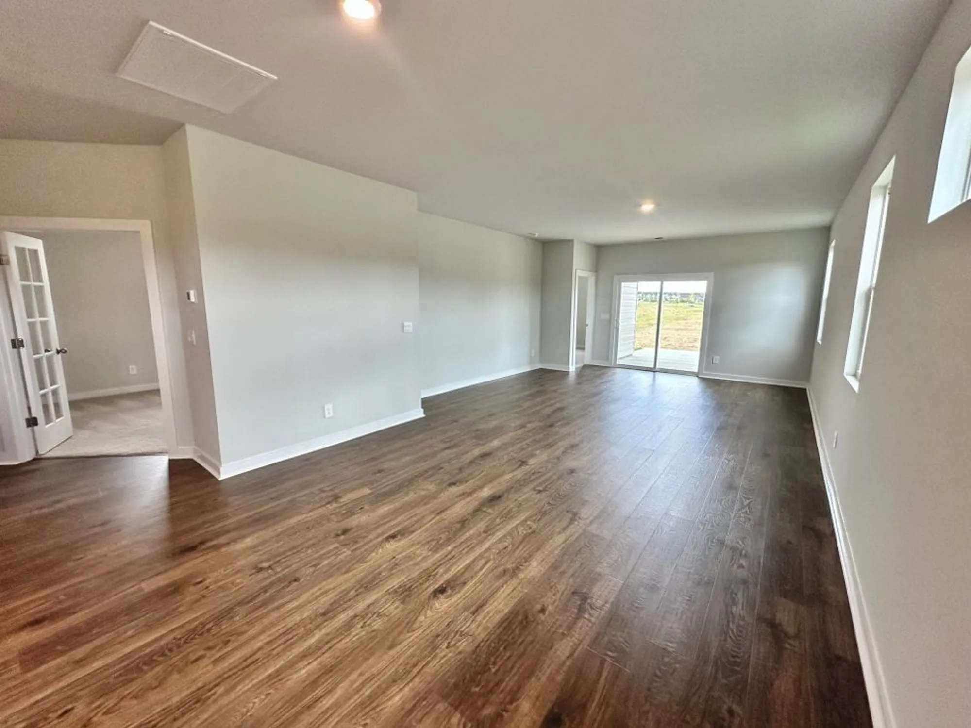 Property Slideshow image 7 of 53 | 2036 skippack pvt cir, Gallatin, TN, 37066