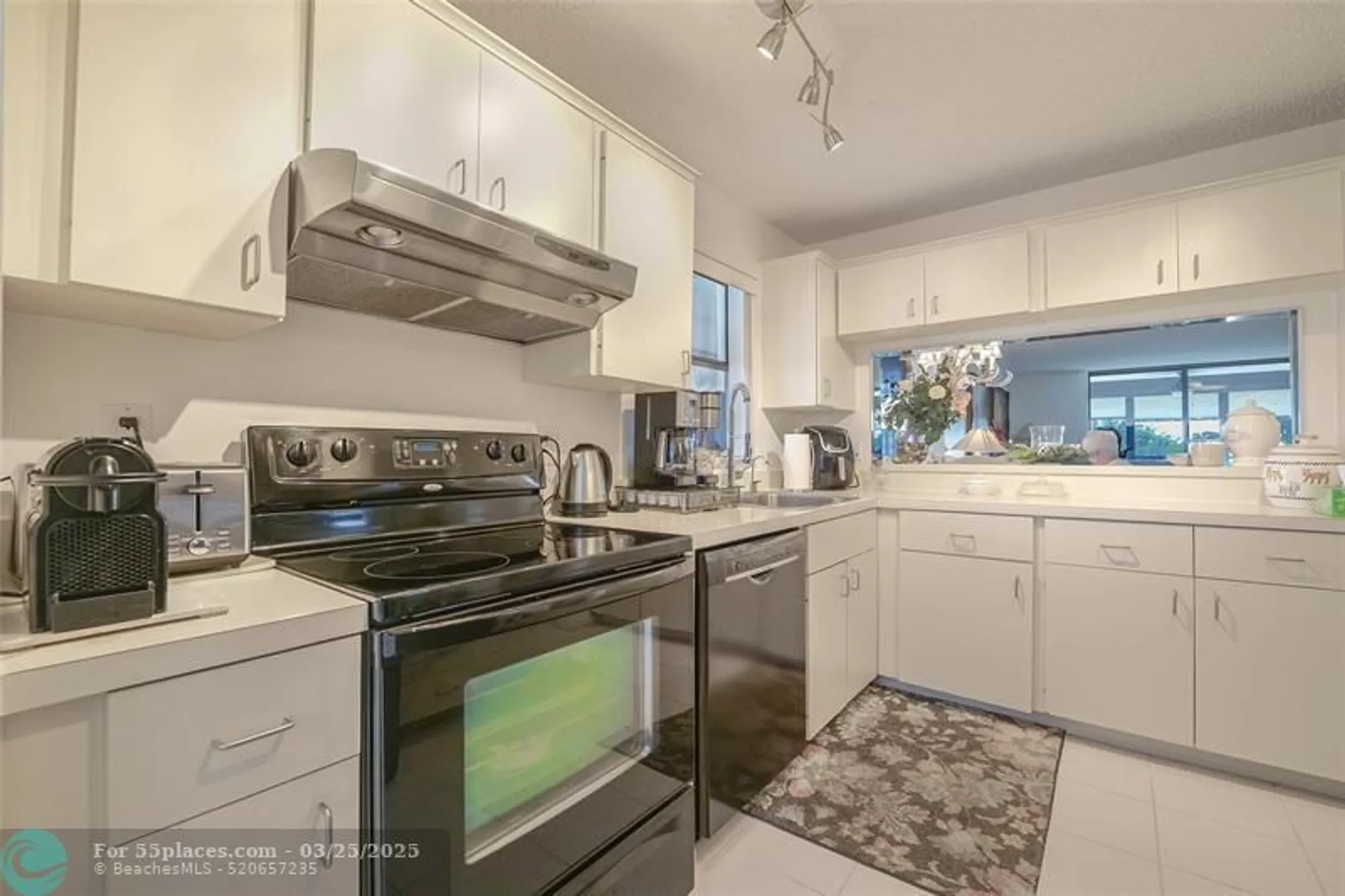 Property Slideshow image 21 of 64 | 3591 environ blvd apt 401a, Lauderhill, FL, 33319