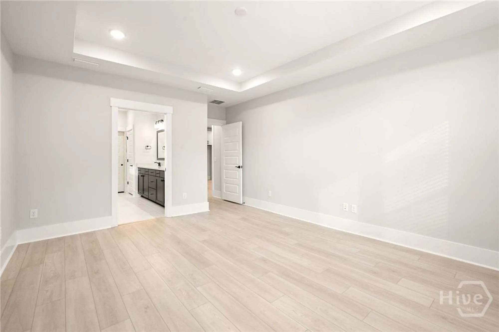 Property Slideshow image 29 of 59 | 273 birch dr, Richmond Hill, GA, 31324