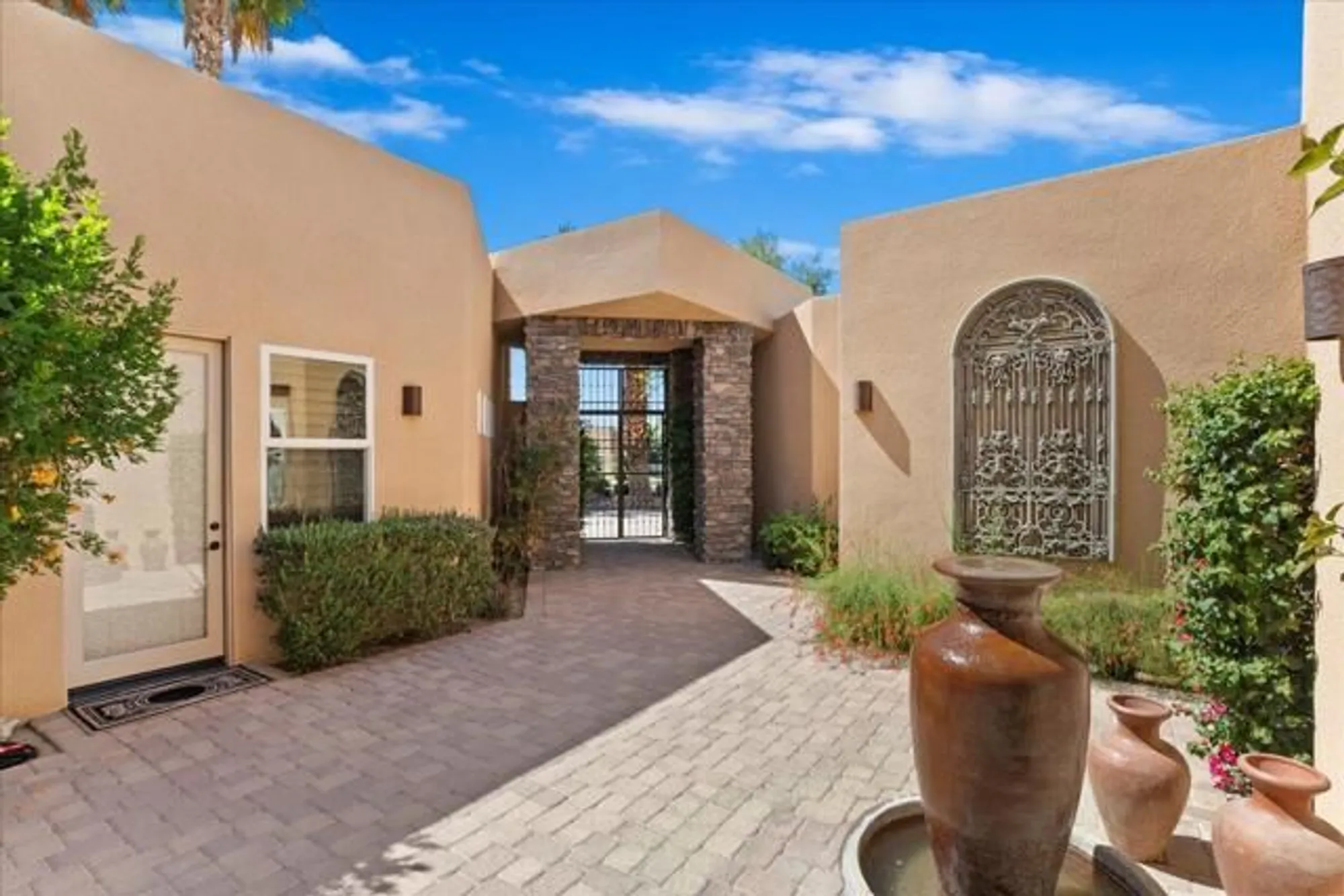 Property Slideshow image 5 of 51 | 55830 cherry hills dr, La Quinta, CA, 92253