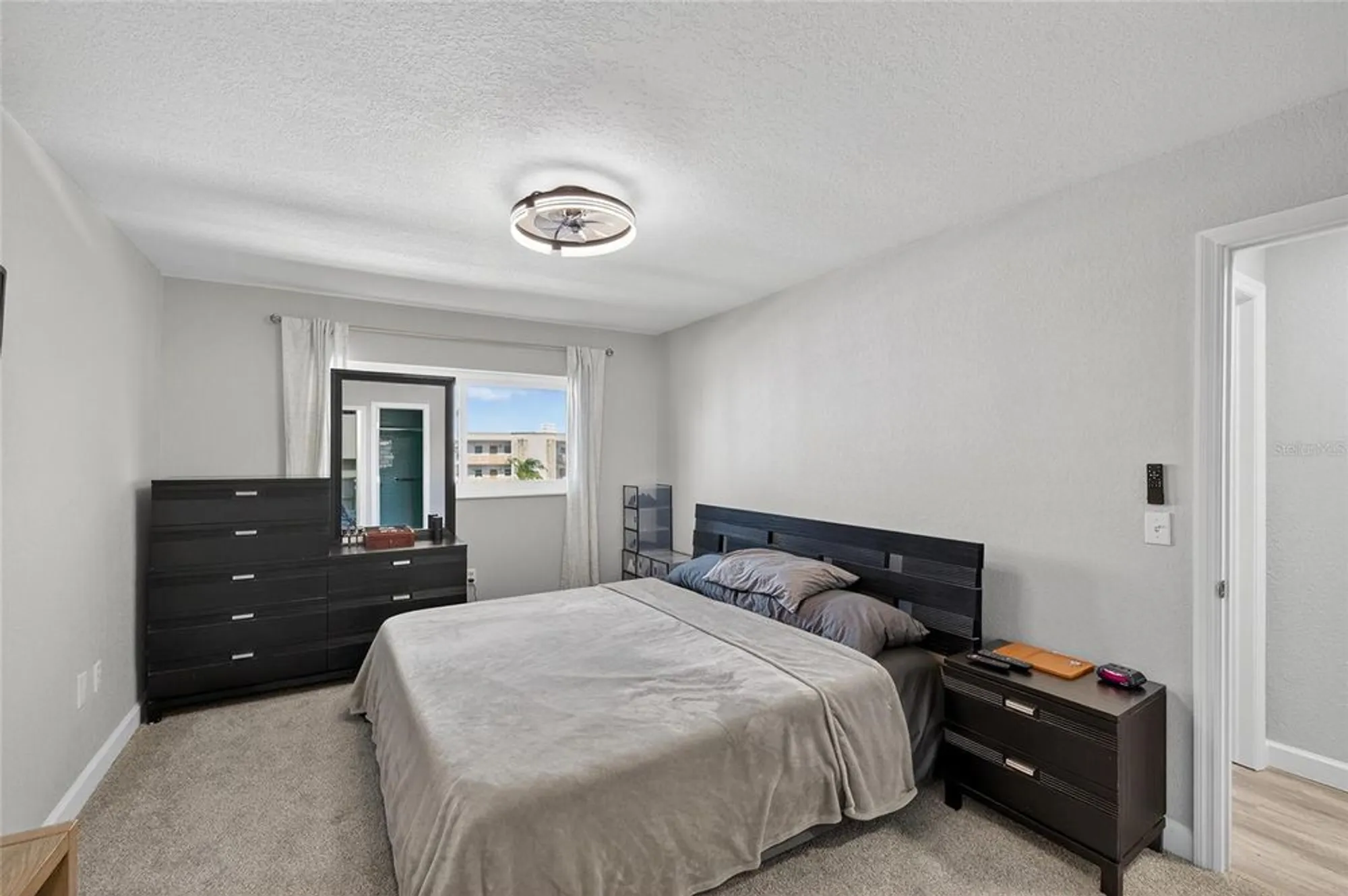 Property Slideshow image 23 of 41 | 5521 80th st n unit 511, Saint Petersburg, FL, 33709