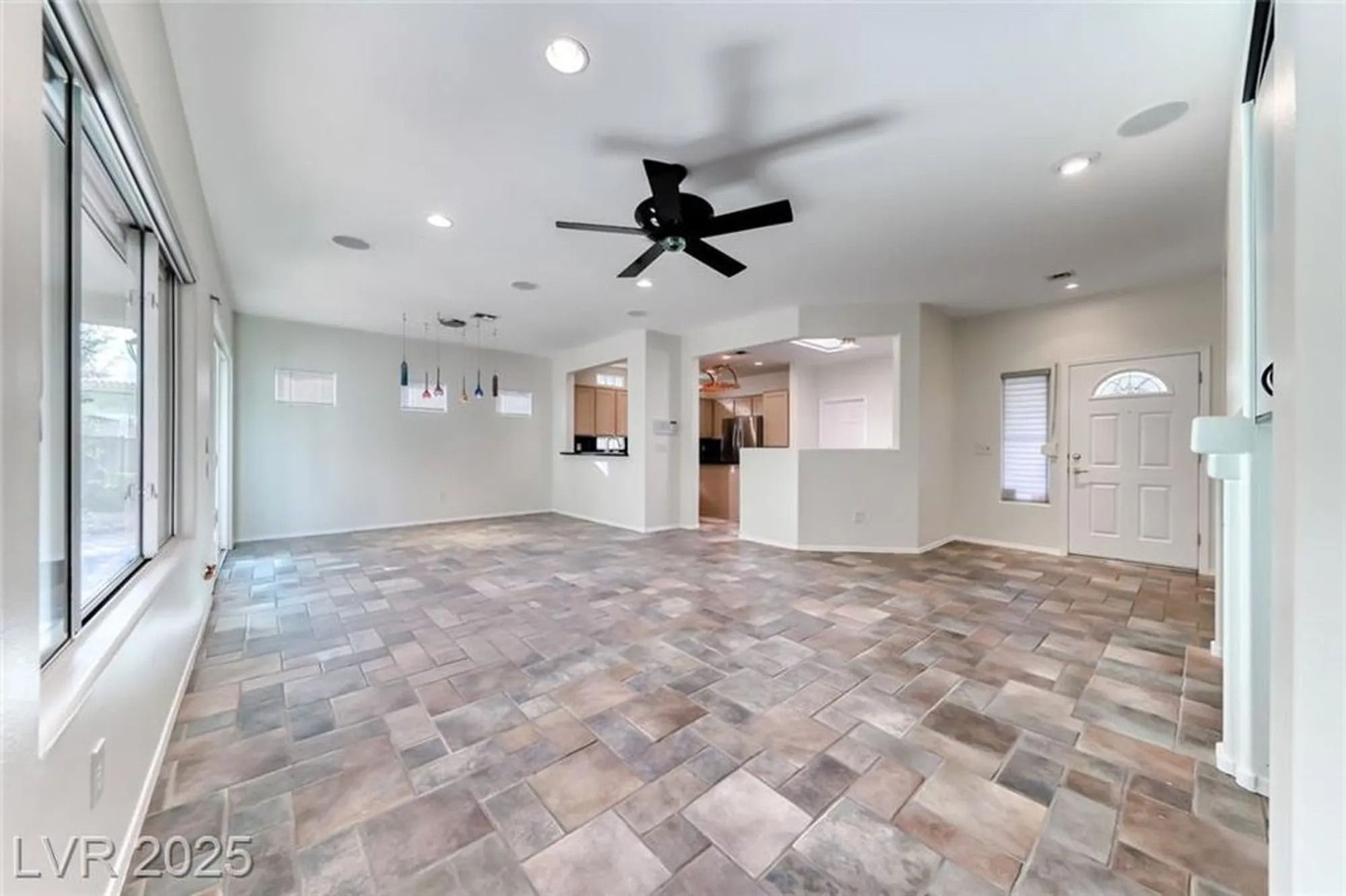 Property Slideshow image 5 of 50 | 3001 hartsville rd, Henderson, NV, 89052