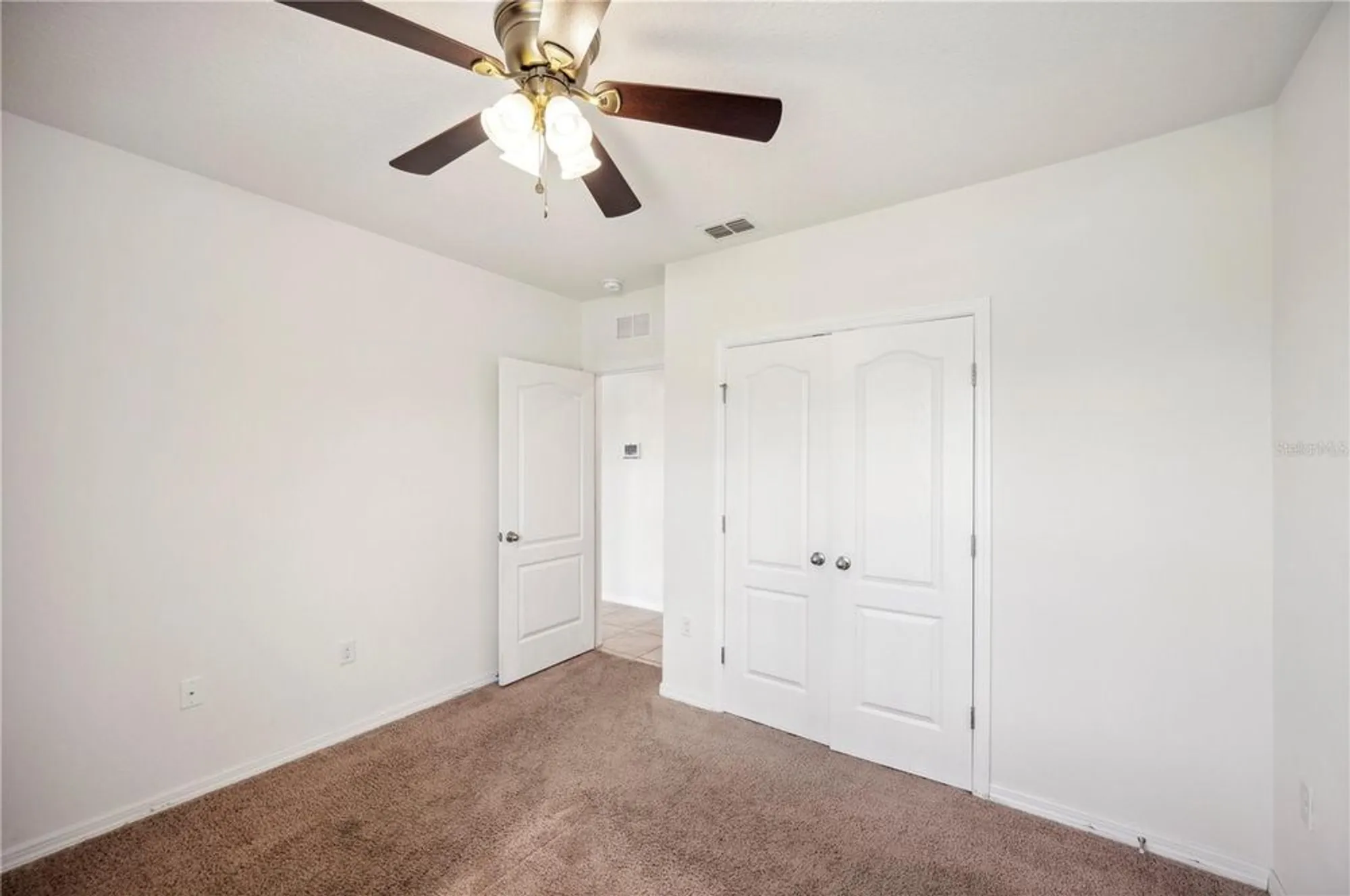 Property Slideshow image 22 of 49 | 2062 blue highlands dr, Lakeland, FL, 33811