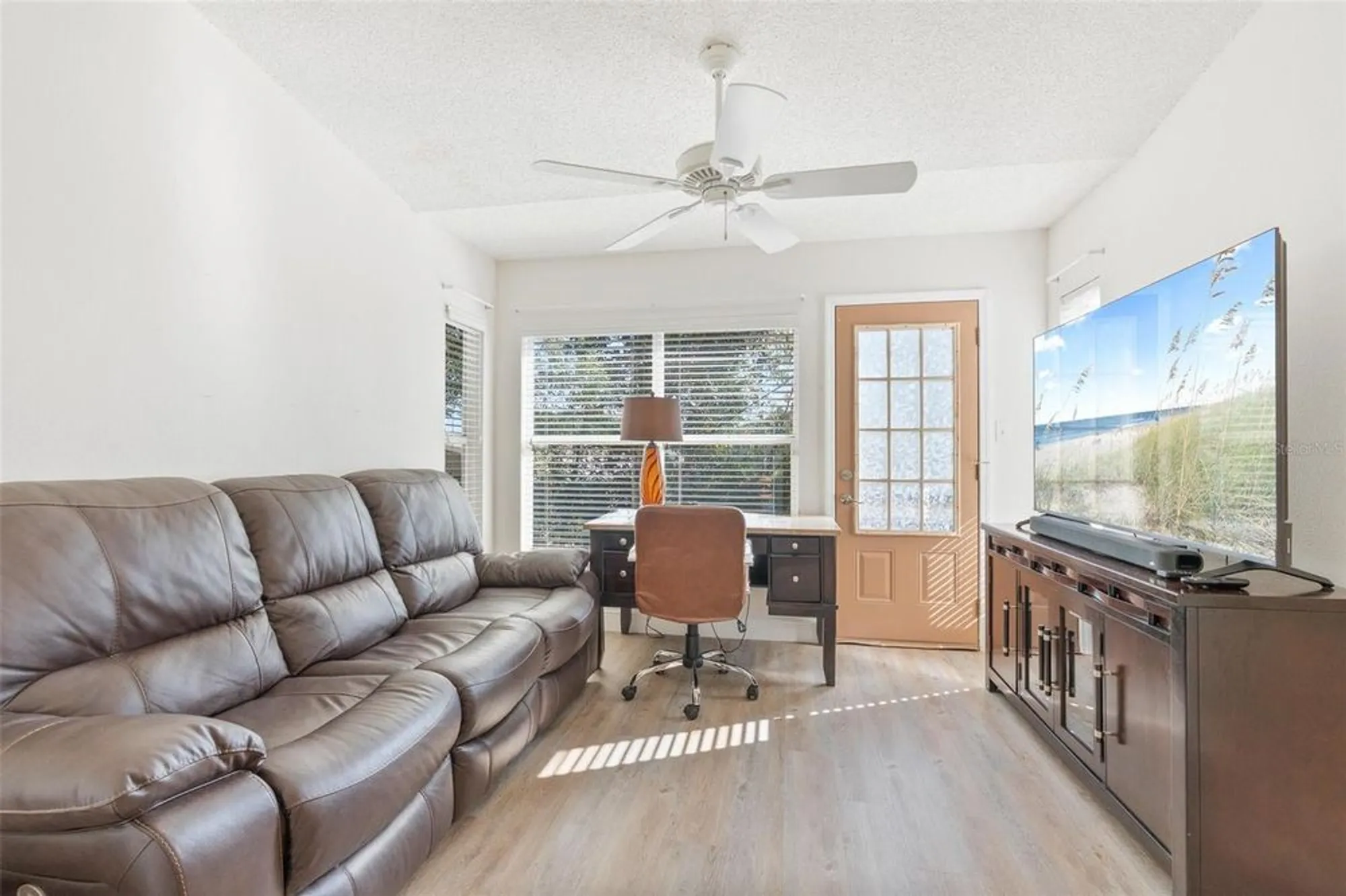 Property Slideshow image 12 of 41 | 6065 magpie dr, Lakeland, FL, 33809