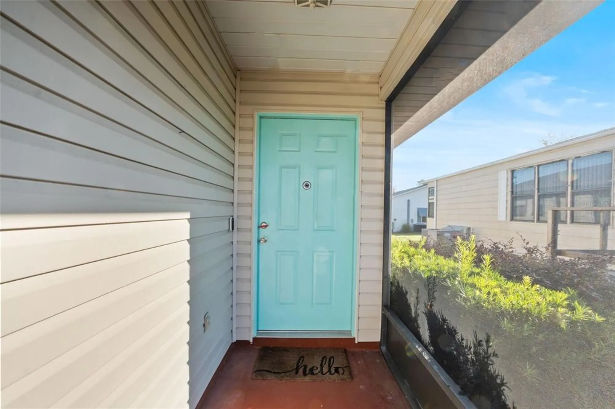 Property Slideshow image 4 of 27 | 4904 goldenview ln, Lakeland, FL, 33811