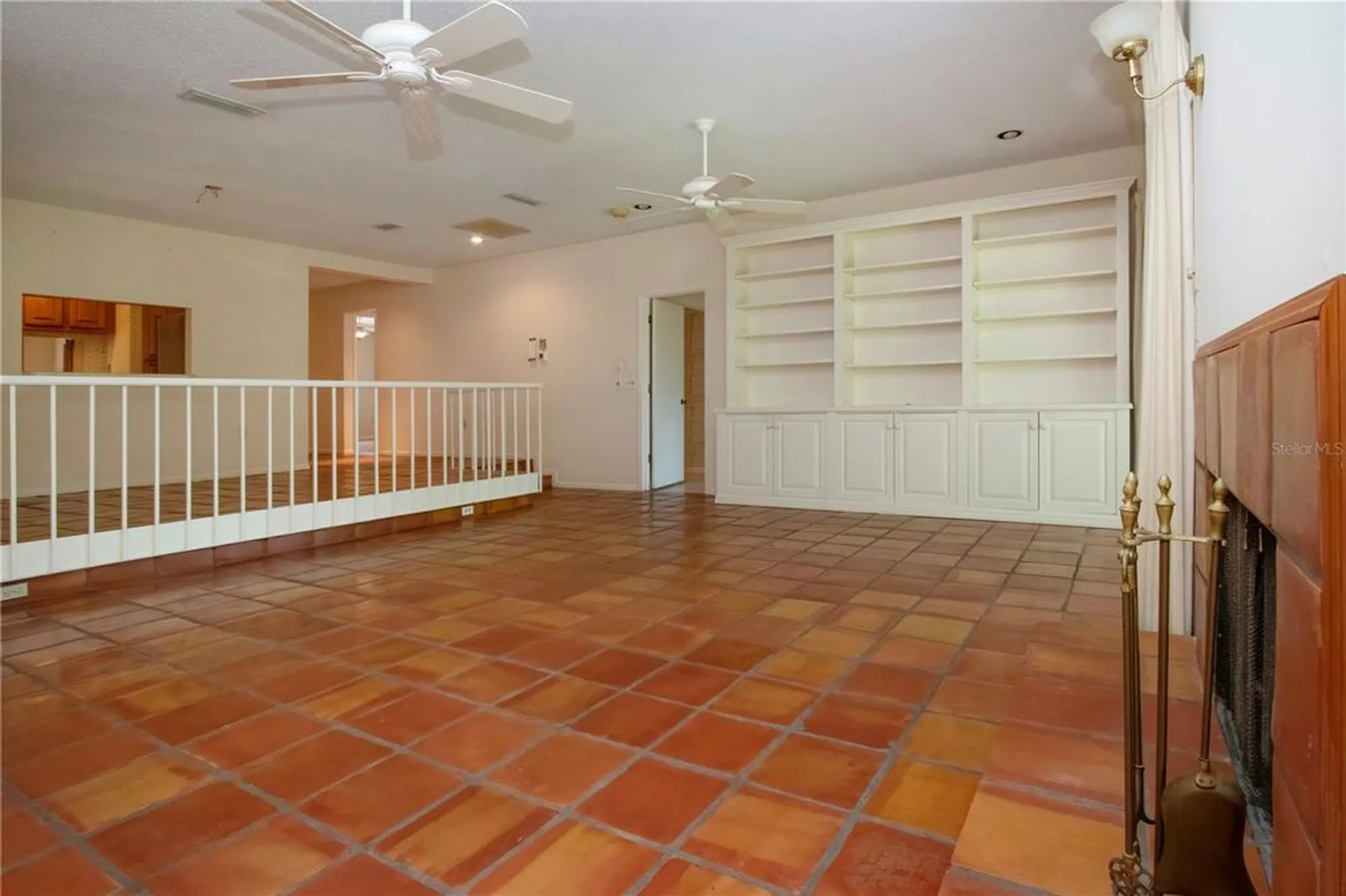 Property Slideshow image 16 of 48 | 4812 kestral park cir 20, Sarasota, FL, 34231