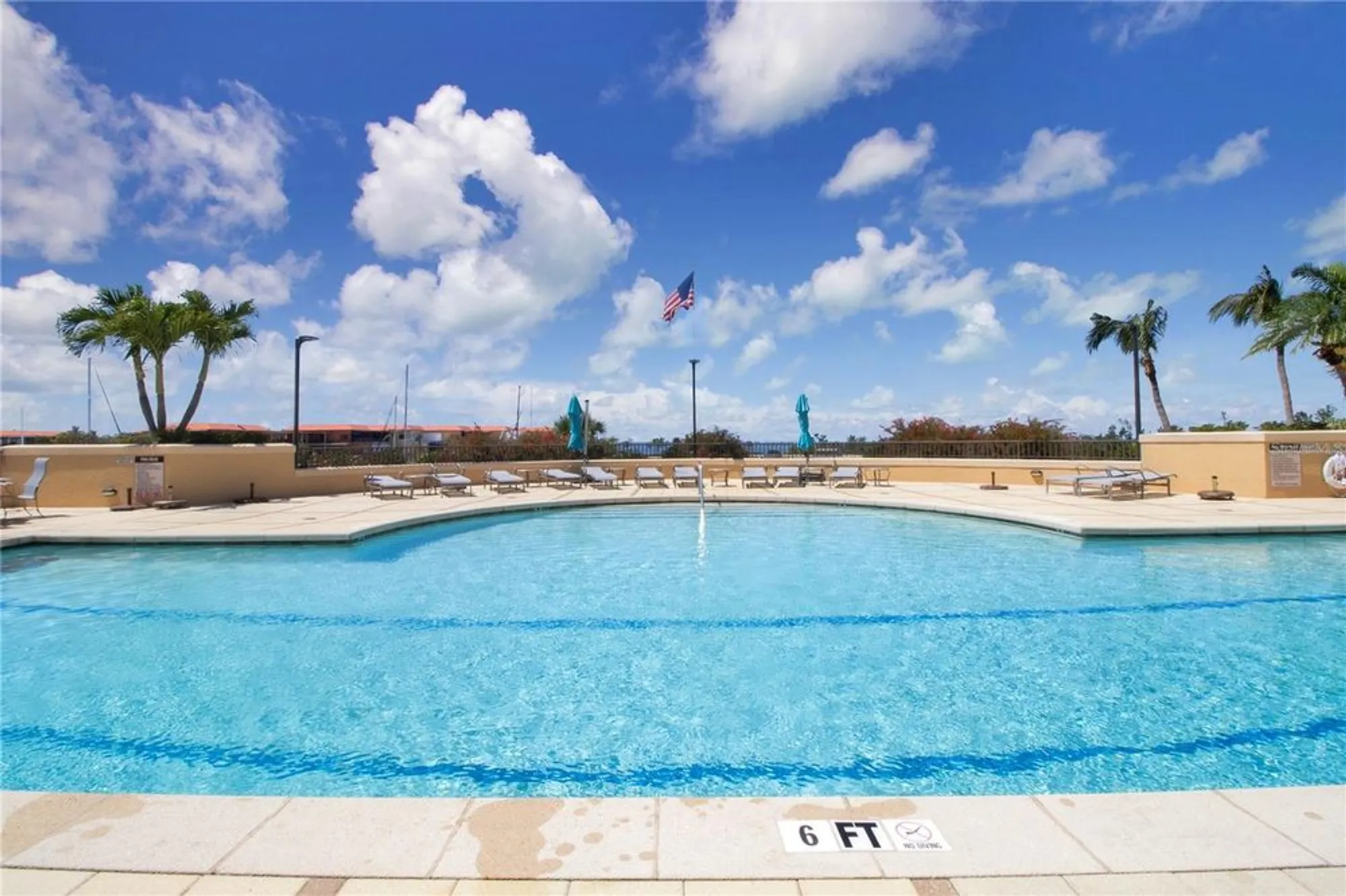 Property Slideshow image 5 of 57 | 3321 sunset key cir 502, Punta Gorda, FL, 33955