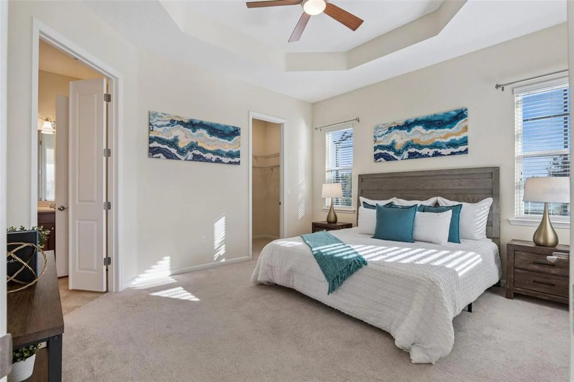 Property Slideshow image 15 of 47 | 404 tisbury ct, Deland, FL, 32724