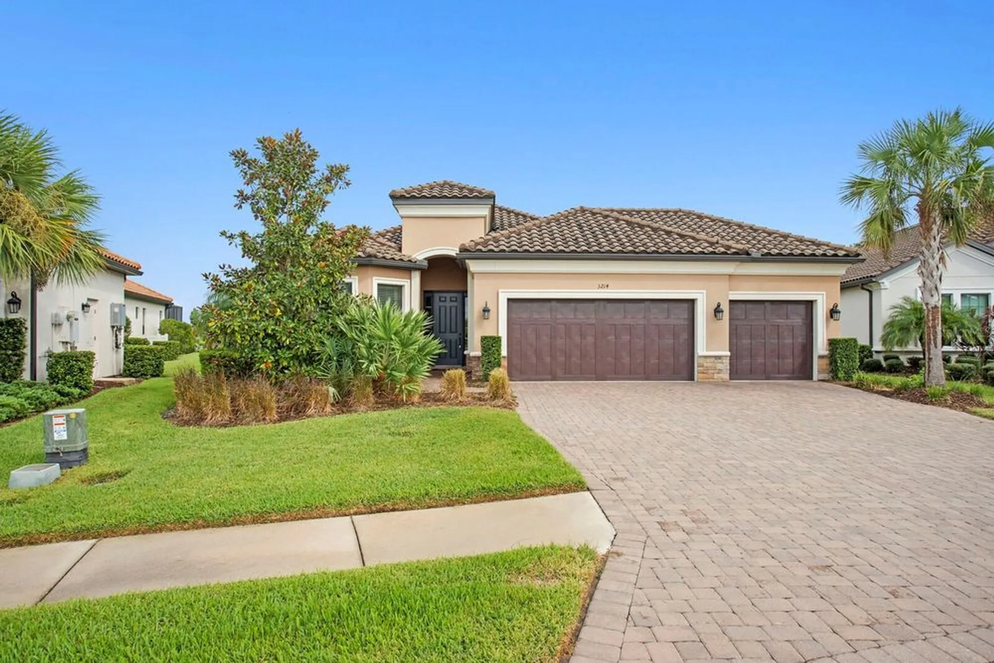 Property Slideshow image 51 of 62 | 3214 forsythia dr, Odessa, FL, 33556