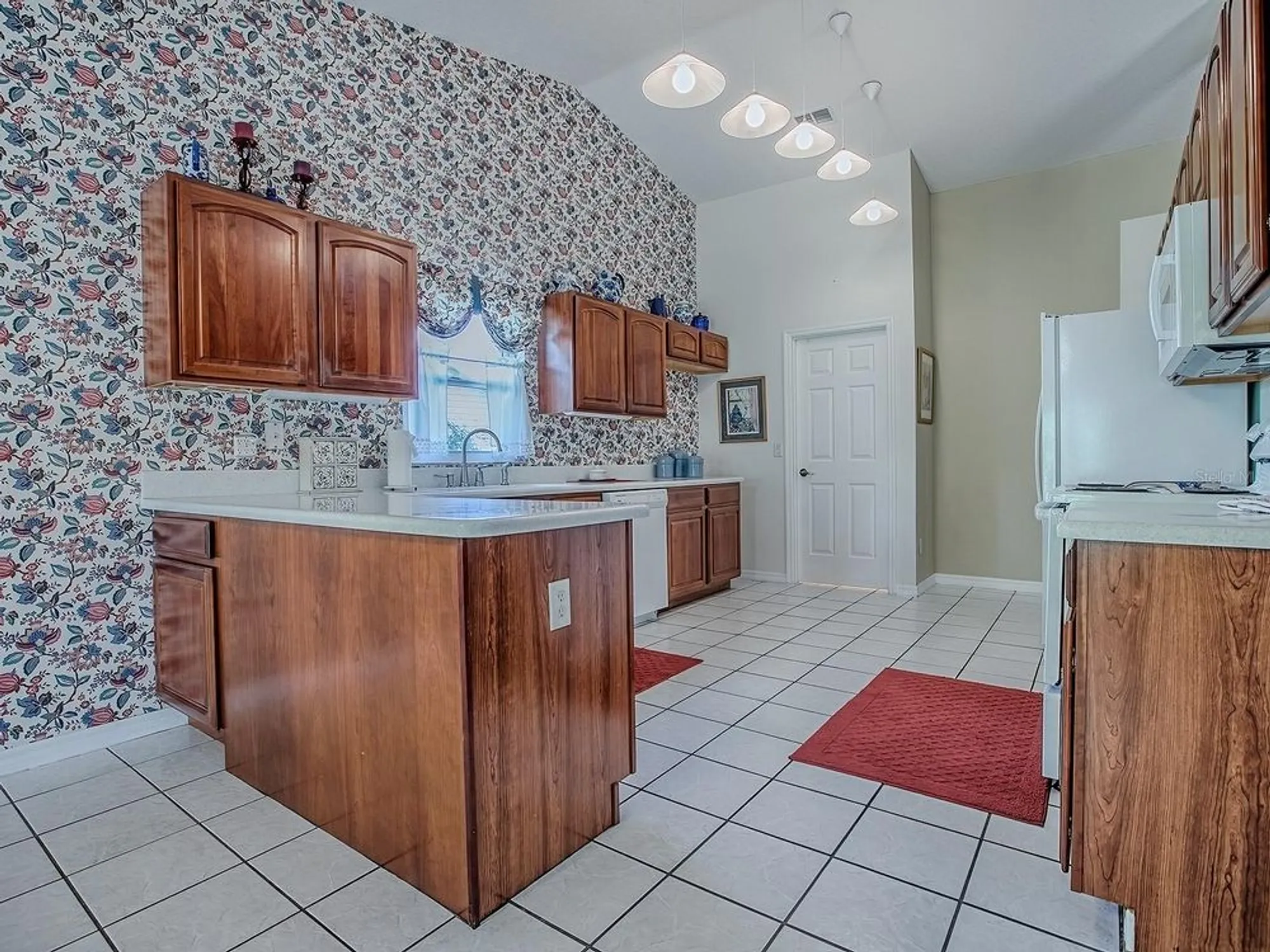 Property Slideshow image 21 of 62 | 25749 whisper oaks rd, Leesburg, FL, 34748