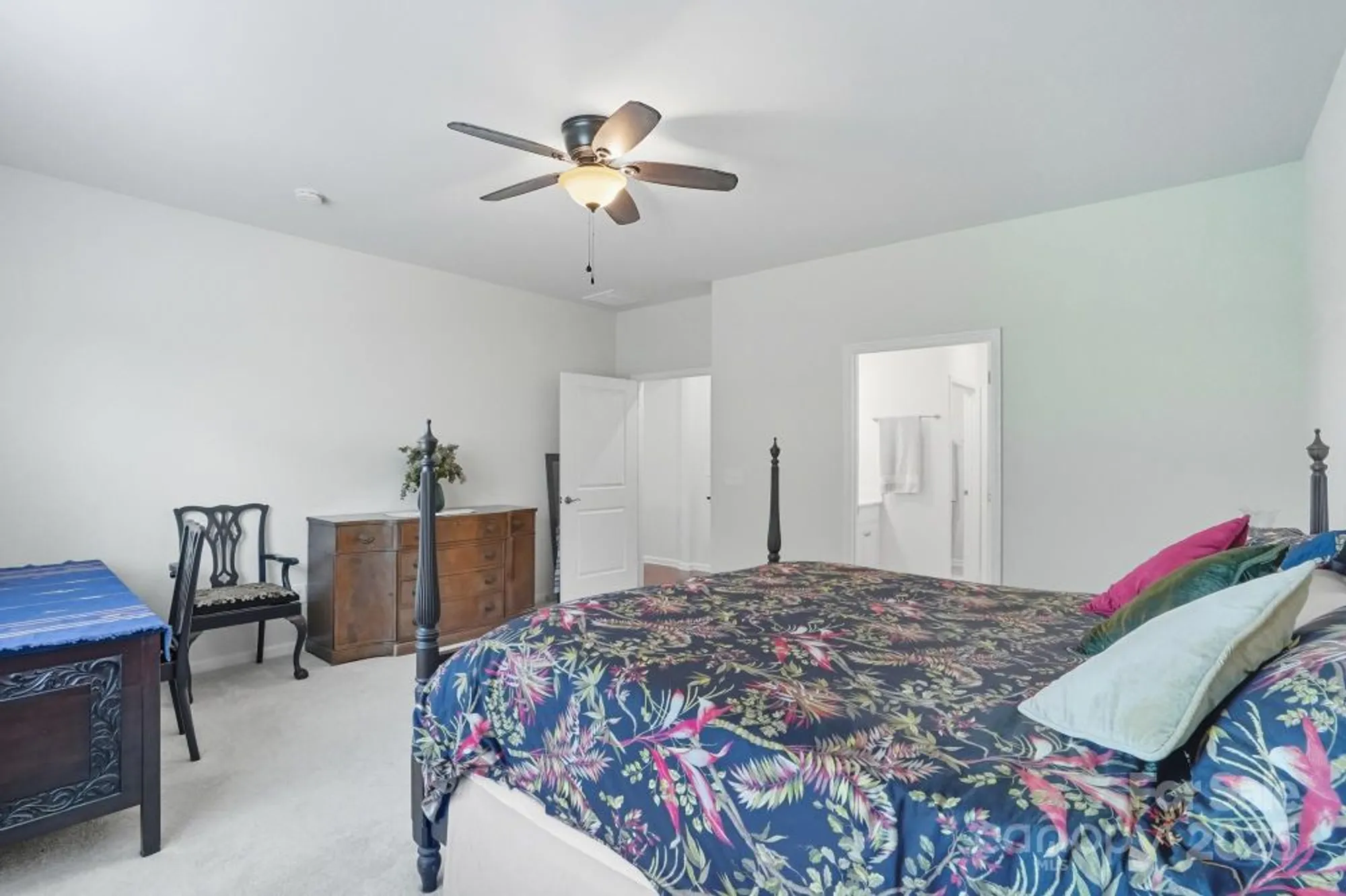 Property Slideshow image 18 of 48 | 121 van gogh trl, Mount Holly, NC, 28120