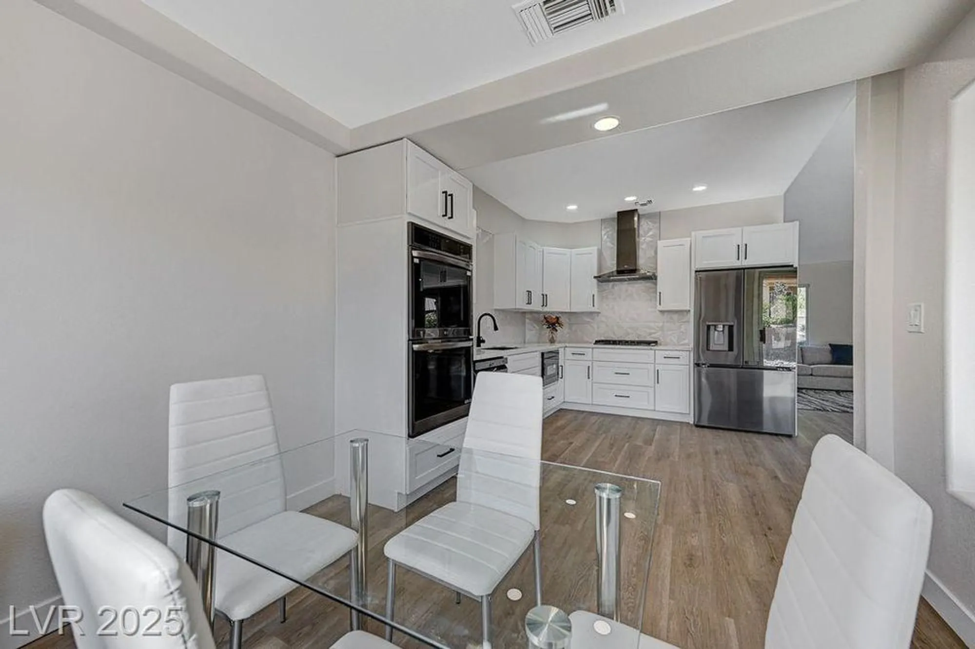 Property Slideshow image 8 of 40 | 10309 marymont pl, Las Vegas, NV, 89134