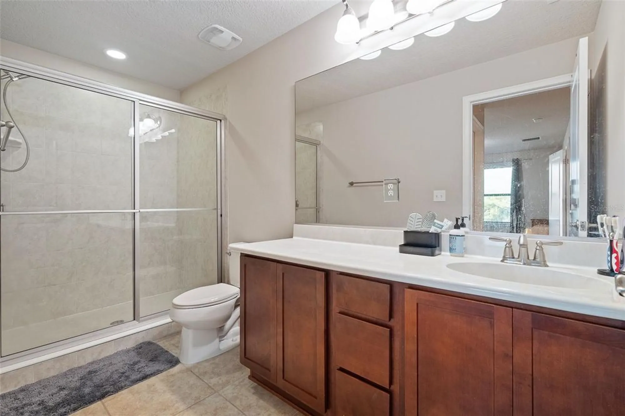 Property Slideshow image 35 of 51 | 1047 kilkenny ln, Ormond Beach, FL, 32174
