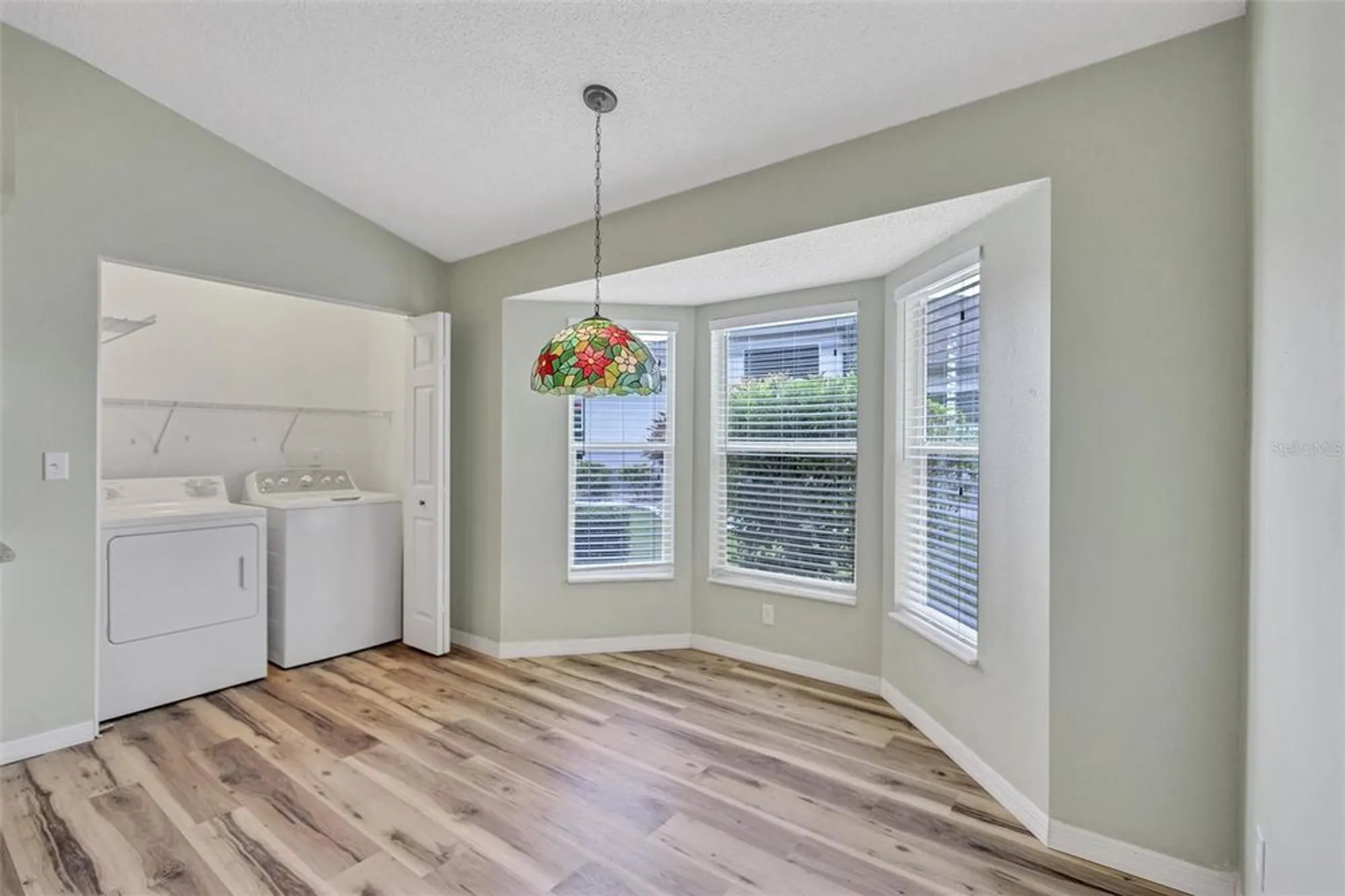 Property Slideshow image 16 of 48 | 811 staffordshire ln 32, Sun City Center, FL, 33573