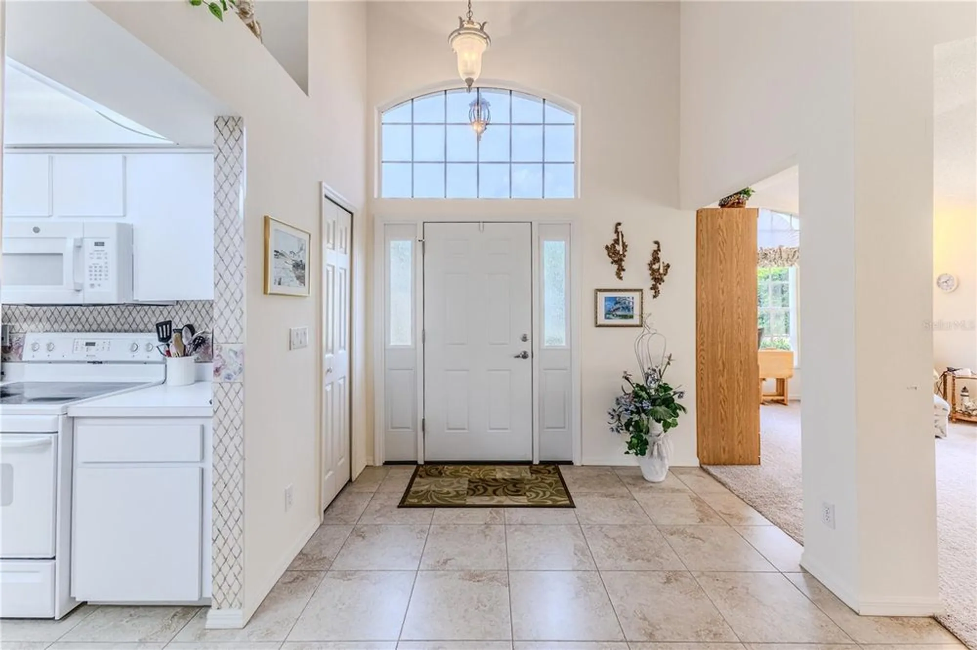 Property Slideshow image 7 of 51 | 464 mistwood ct, Spring Hill, FL, 34609