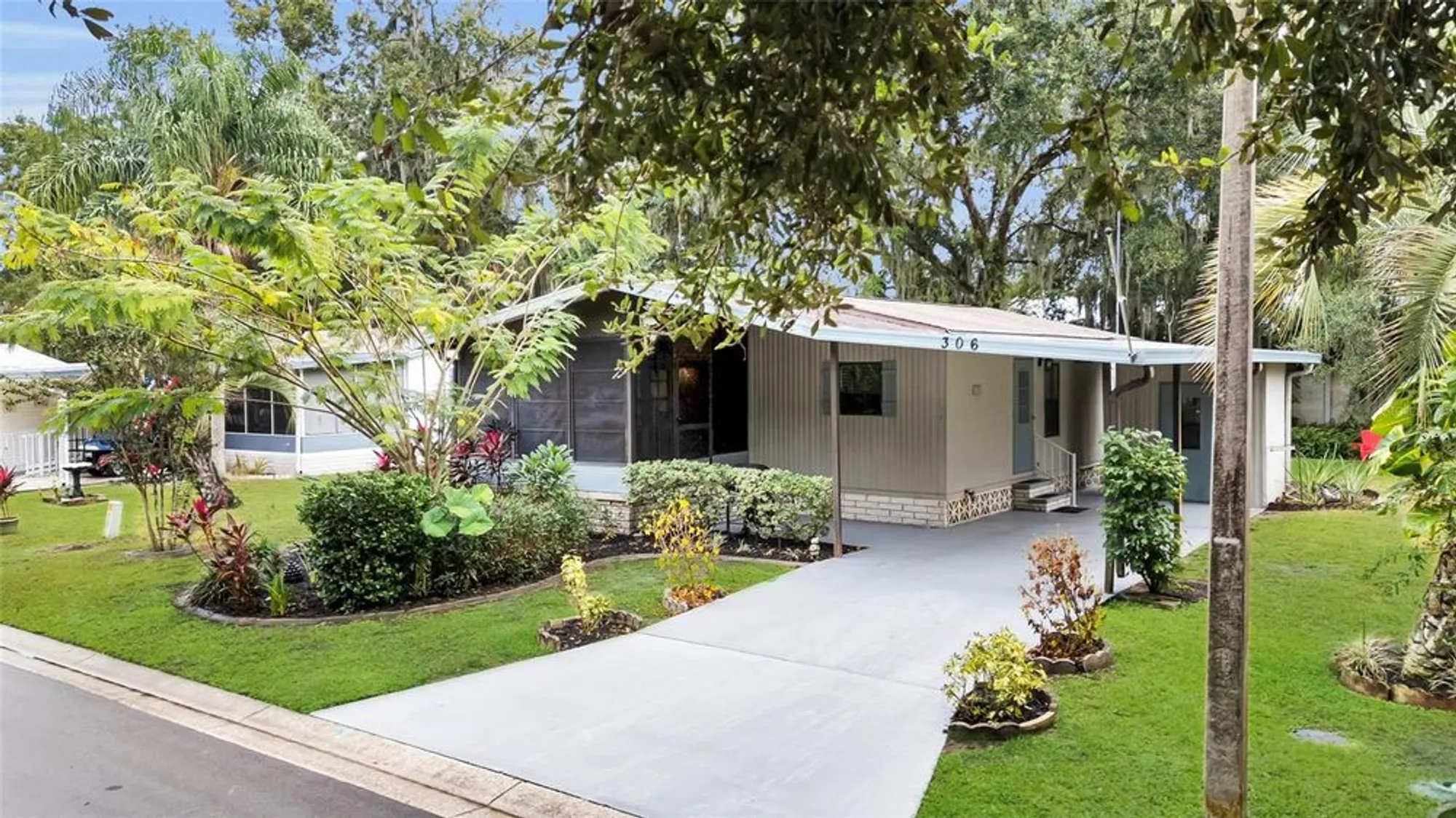 Property Slideshow image 30 of 35 | 306 s timber trl, Wildwood, FL, 34785