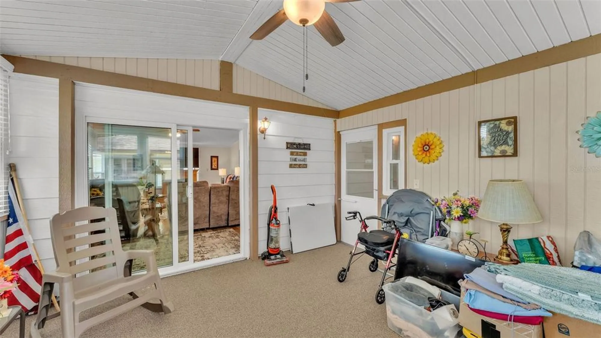 Property Slideshow image 26 of 48 | 3279 pebble bend dr, Lakeland, FL, 33810