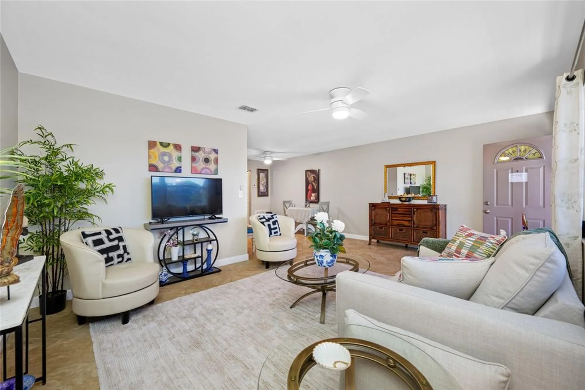 Property Slideshow image 6 of 36 | 5530 80th st n unit c302, St Petersburg, FL, 33709