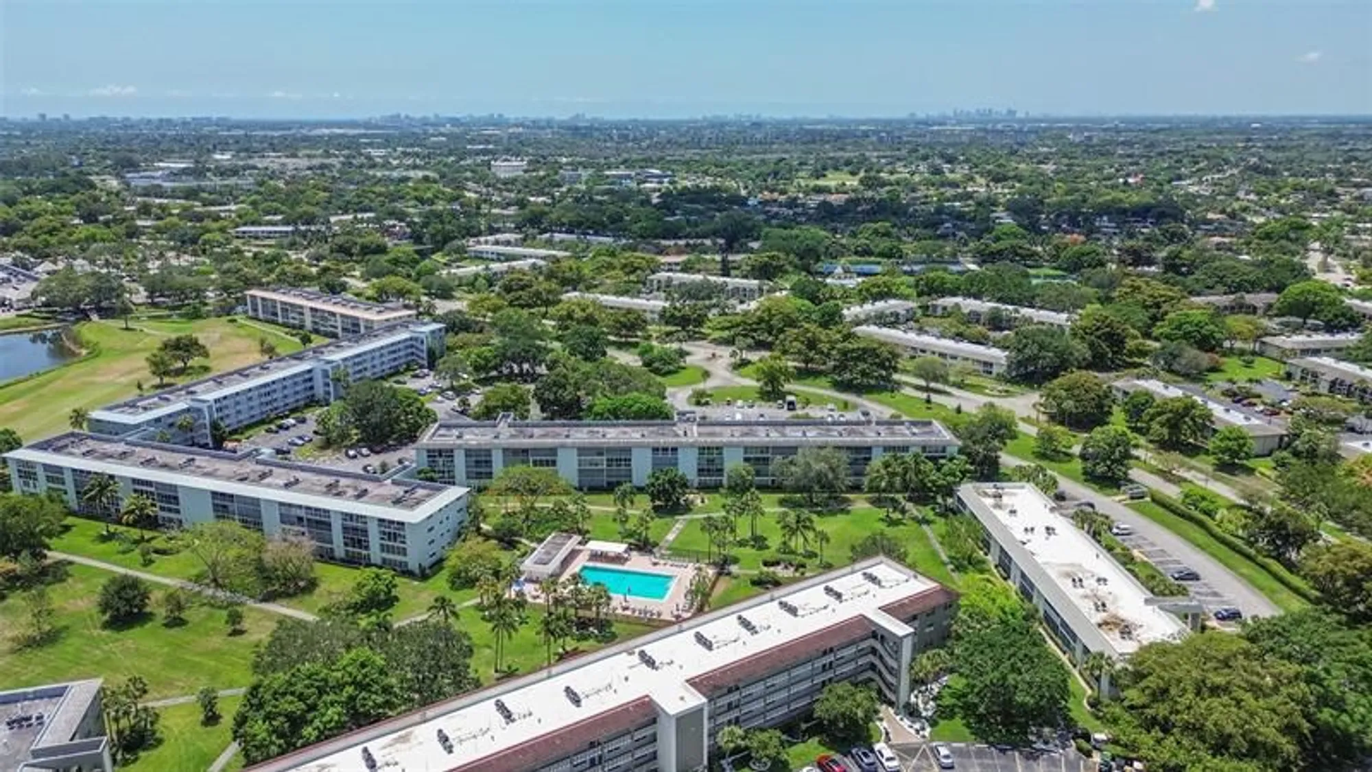 Property Slideshow image 35 of 43 | 2804 victoria way c3, Coconut Creek, FL, 33066