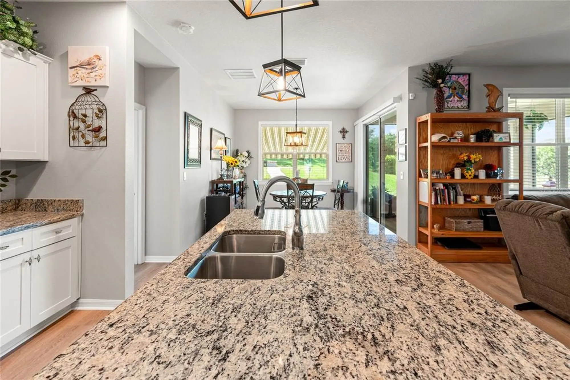 Property Slideshow image 16 of 54 | 12526 eastpointe dr, Dade City, FL, 33525