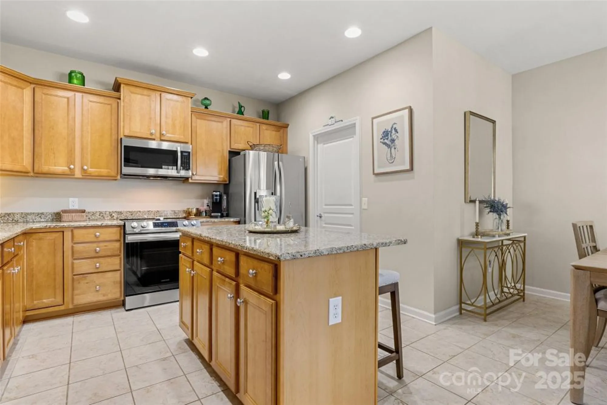 Property Slideshow image 5 of 34 | 26407 sandpiper ct, Indian Land, SC, 29707