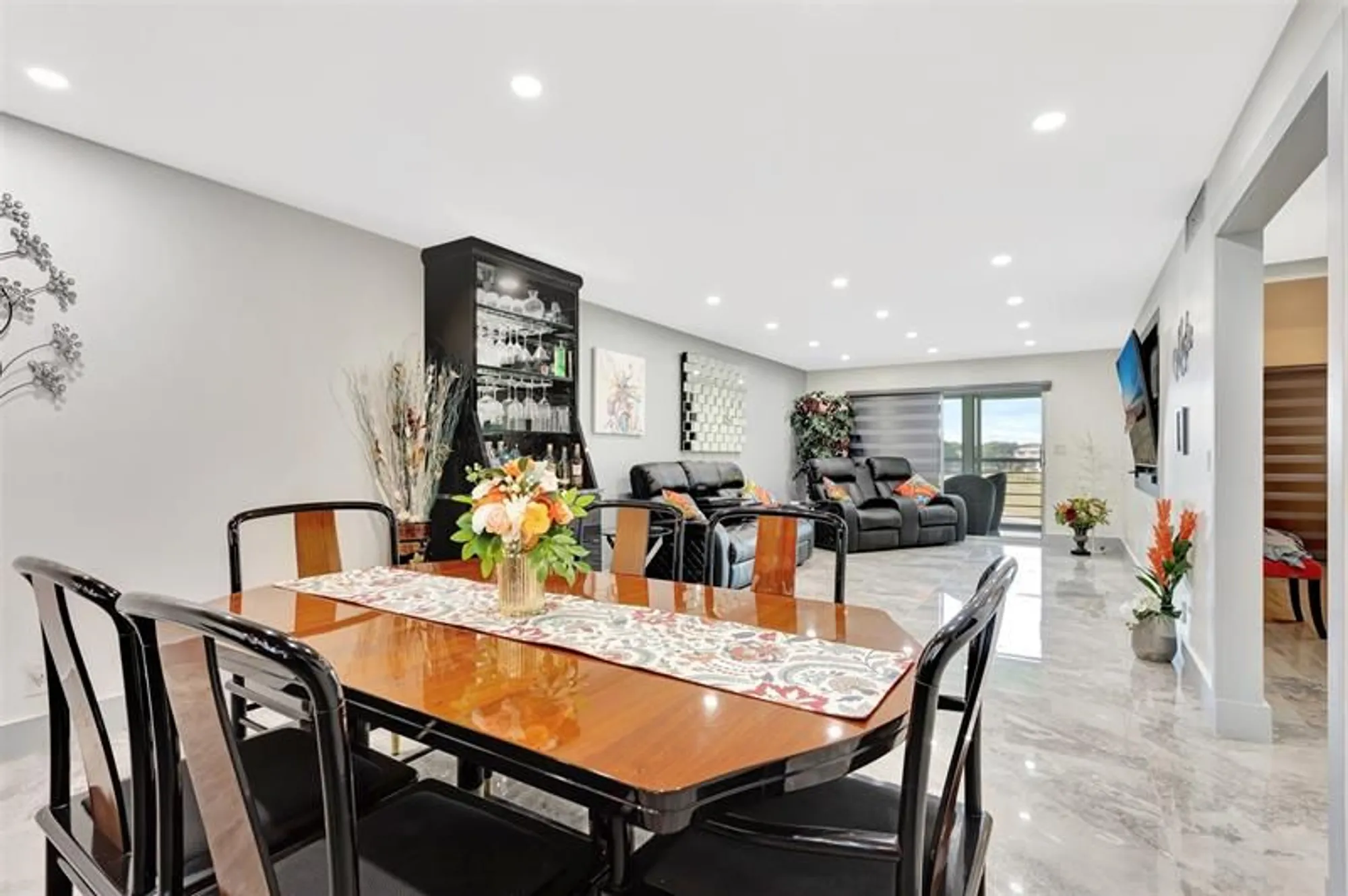 Property Slideshow image 14 of 71 | 2903 victoria cir o4, Coconut Creek, FL, 33066