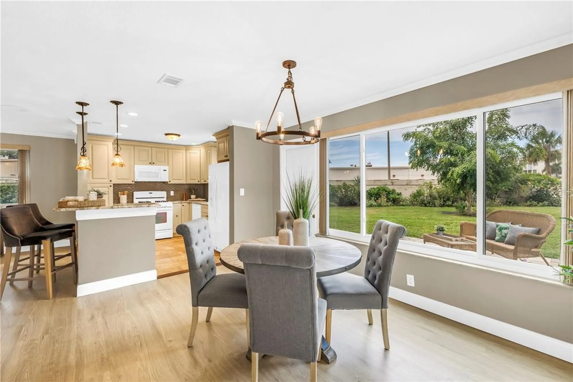 Property Slideshow image 4 of 33 | 5660 80th st n unit d108, St Petersburg, FL, 33709