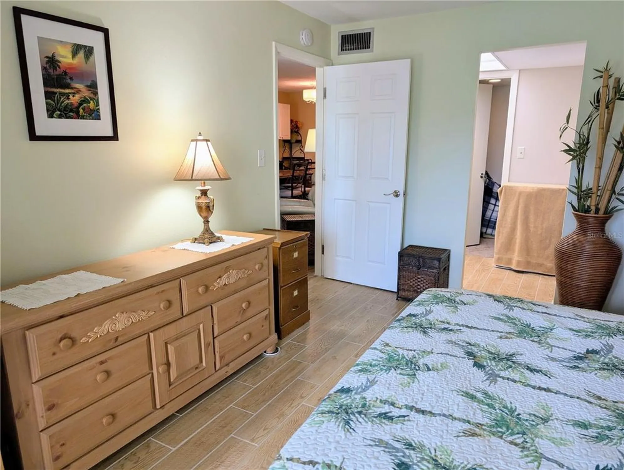 Property Slideshow image 17 of 36 | 3589 lake bayshore dr # j-303, Bradenton, FL, 34205