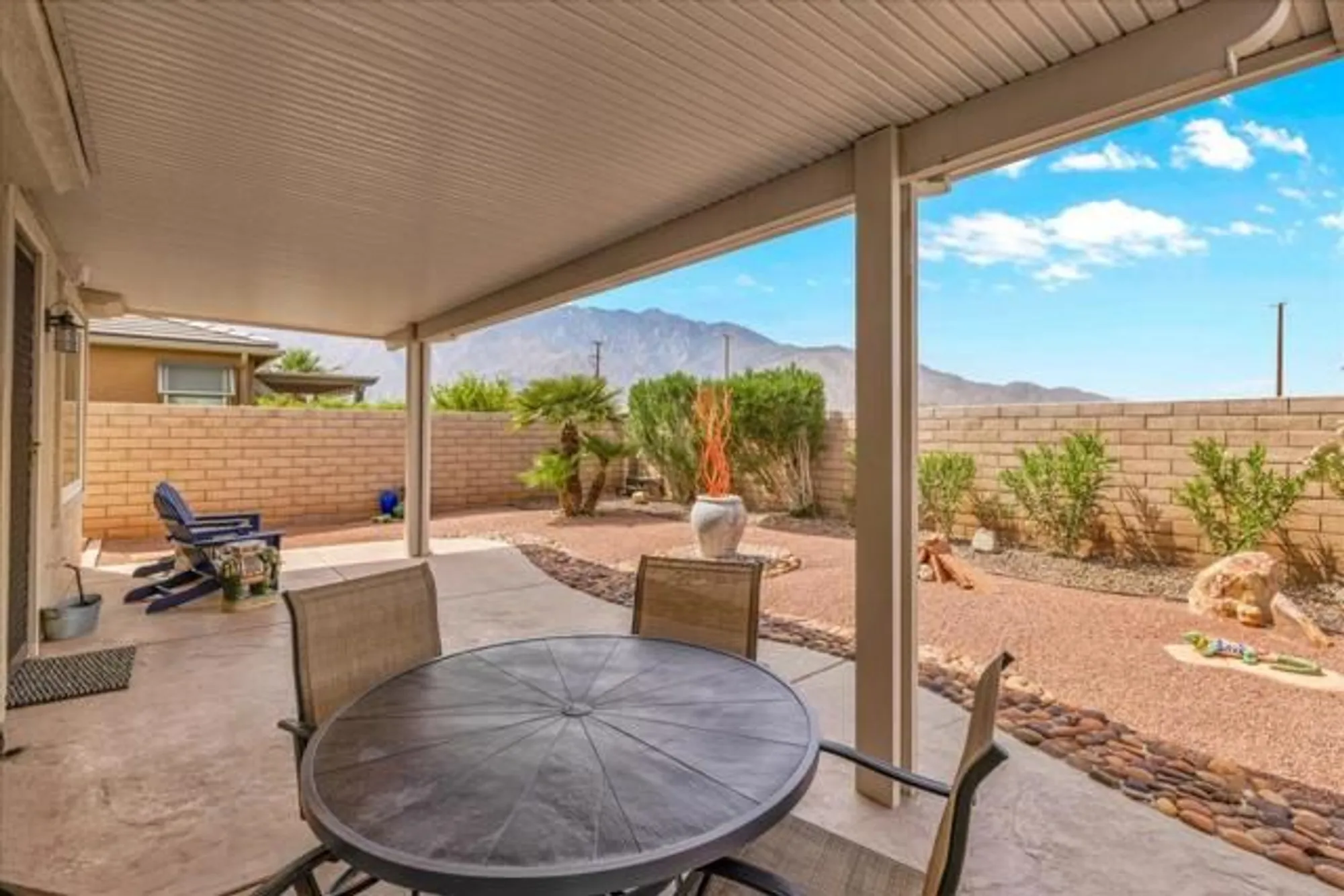 Property Slideshow image 27 of 62 | 3909 blue sky way, Palm Springs, CA, 92262