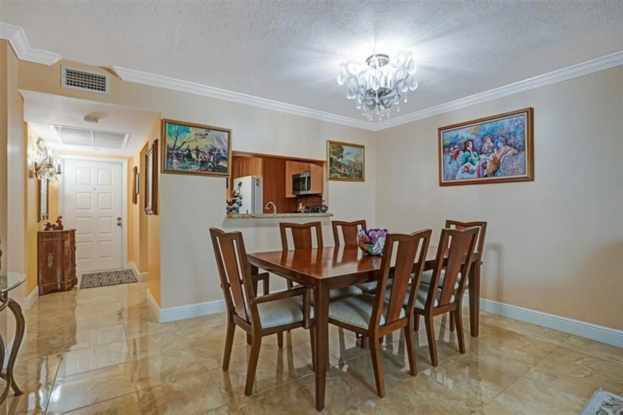 Property Slideshow image 12 of 48 | 1101 colony point cir 403, Pembroke Pines, FL, 33026