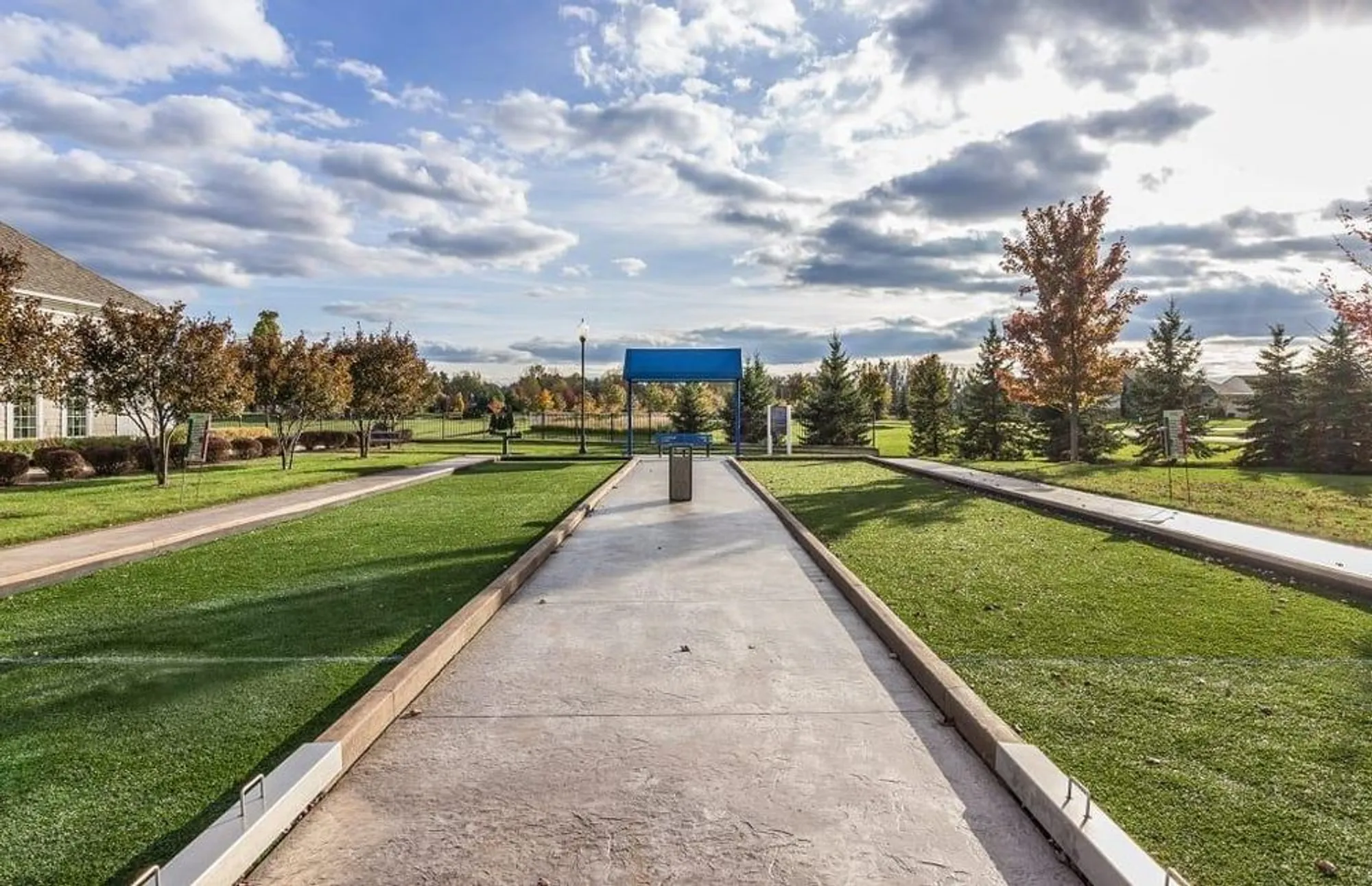 Property Slideshow image 47 of 60 | 9411 saint andrews dr, Grand Blanc, MI, 48439