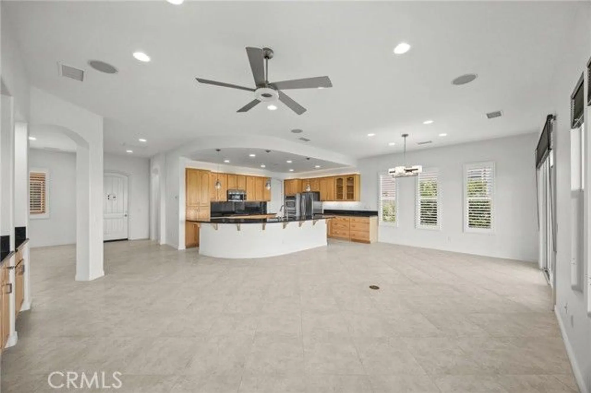 Property Slideshow image 9 of 35 | 9116 pinyon point ct, Corona, CA, 92883