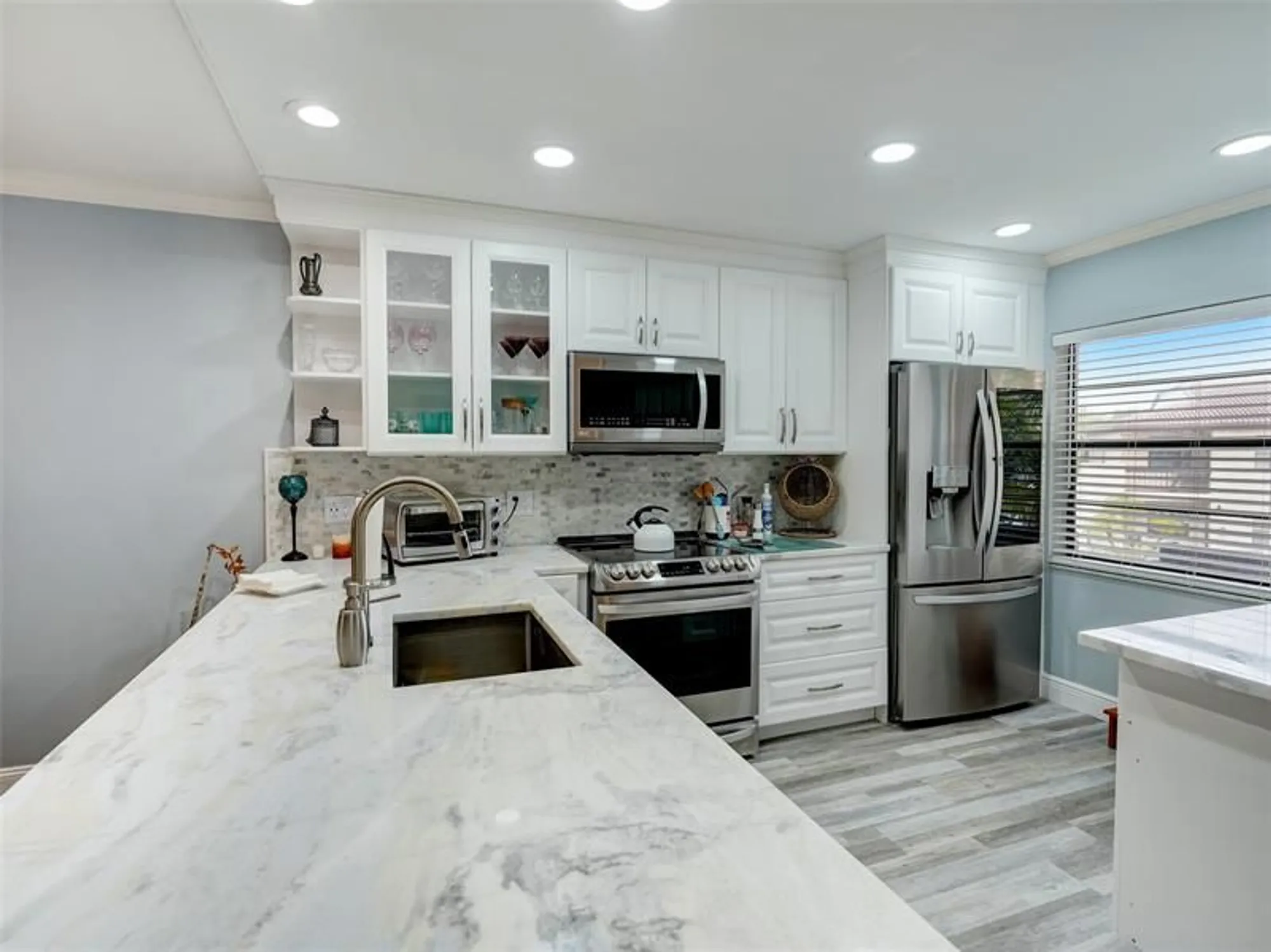 Property Slideshow image 5 of 72 | 9261 vista del lago apt 19f, Boca Raton, FL, 33428