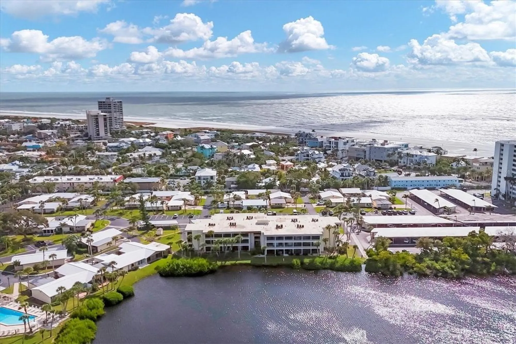 Property Slideshow image 35 of 53 | 101 whispering sands dr apt 205, Sarasota, FL, 34242