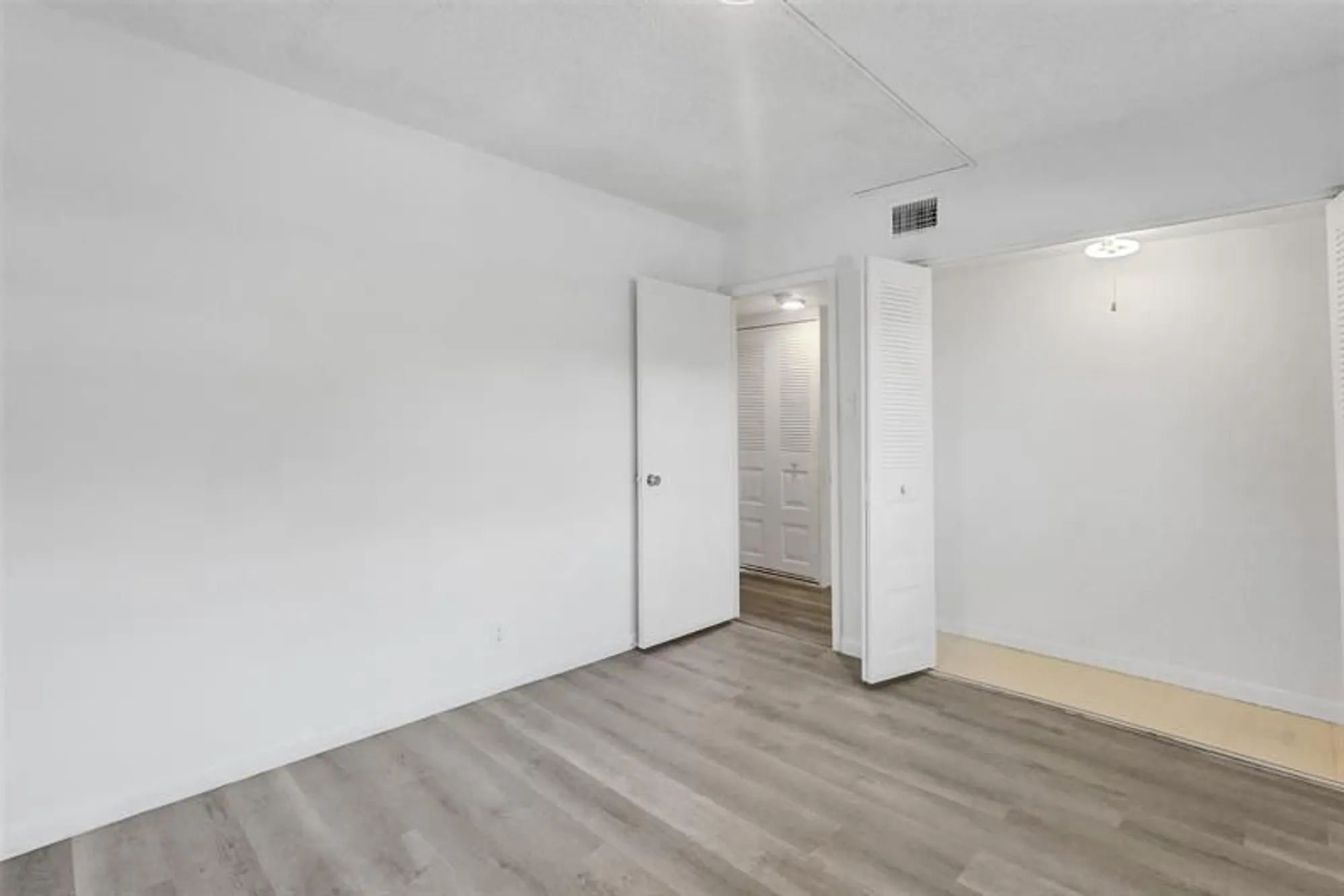 Property Slideshow image 27 of 60 | 7605 nw 5th pl apt 103, Margate, FL, 33063