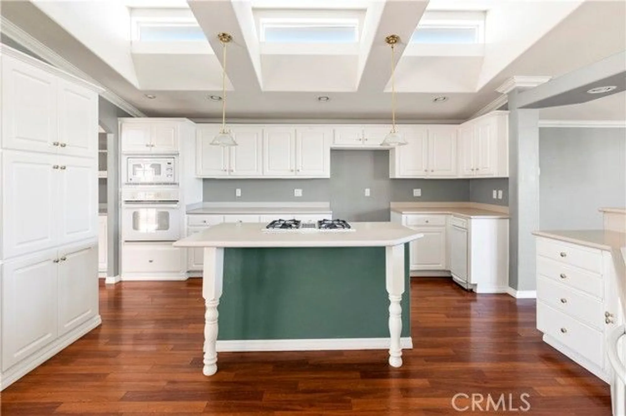 Property Slideshow image 16 of 48 | 2752 peach tree st, Hemet, CA, 92545