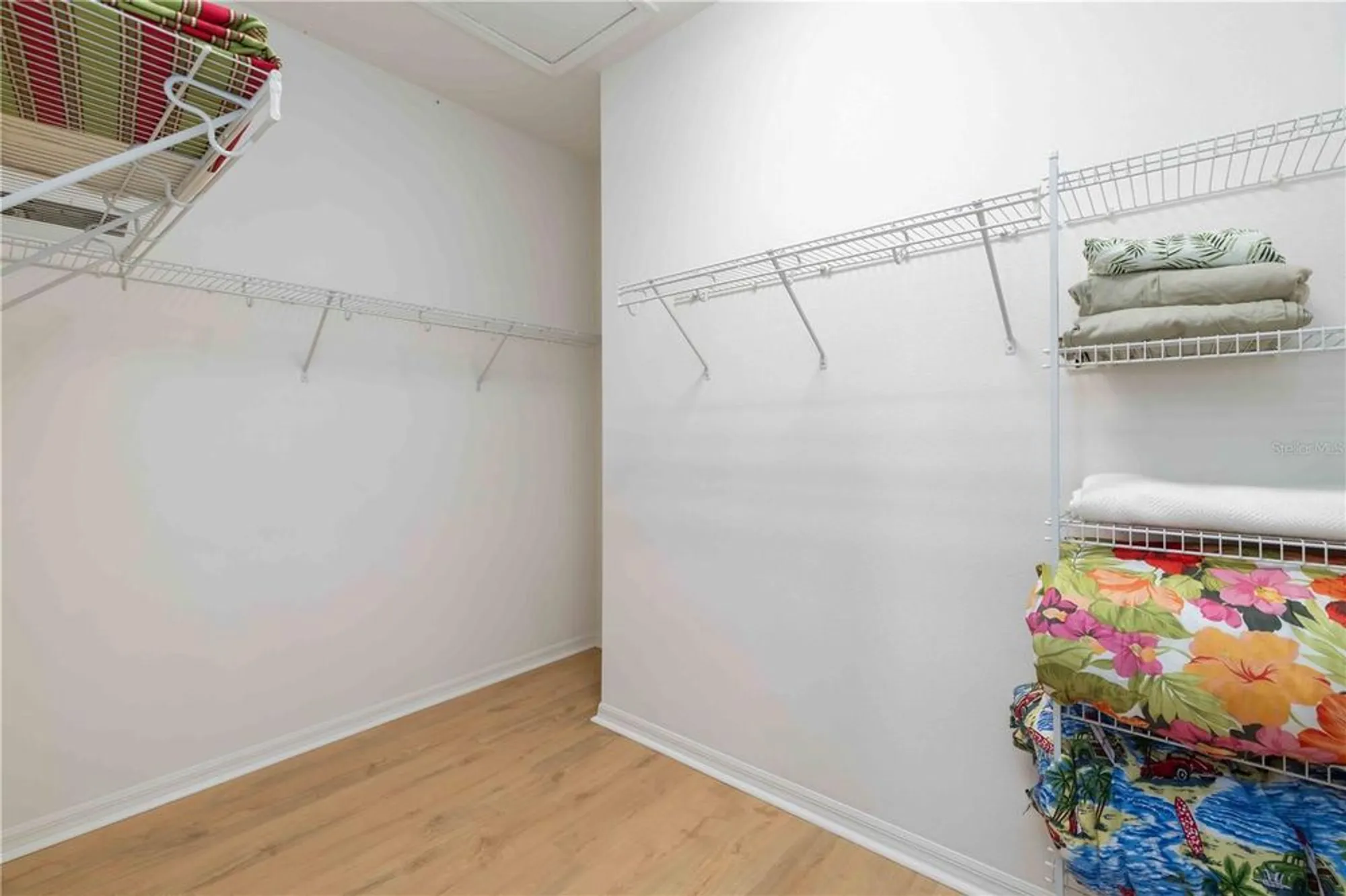 Property Slideshow image 35 of 39 | 4209 cascade falls dr, Sarasota, FL, 34243